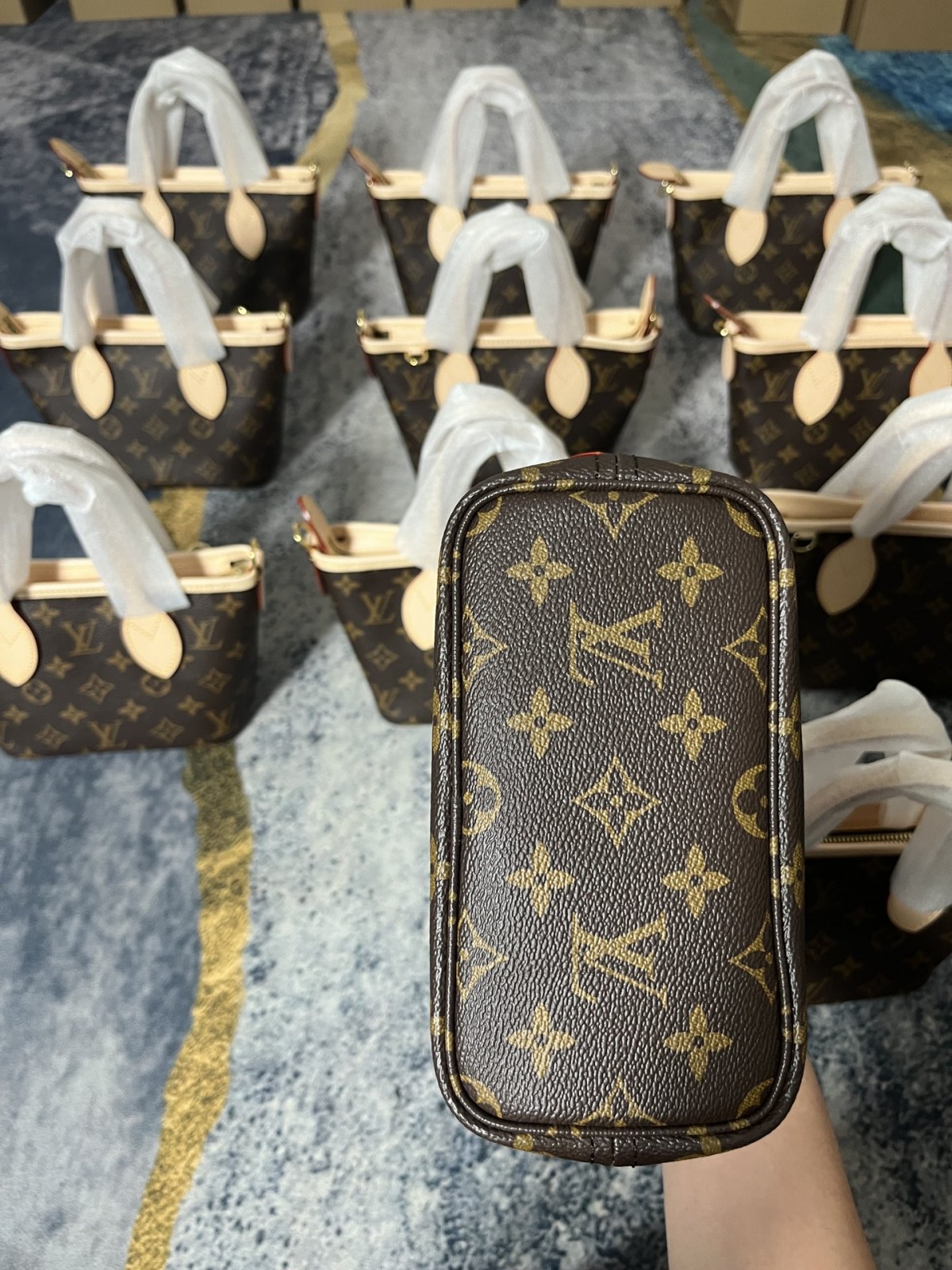 Shebag Super replica Louis Vuitton M46705 NEVERFULL BB bag review(2025 May updated)-Best Quality Fake designer Bag Review, Replica designer bag ru