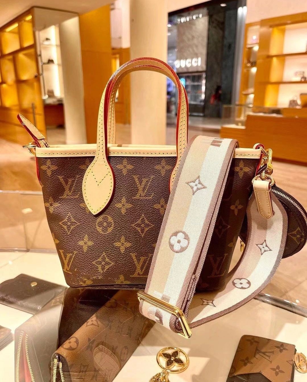 Shebag Super replica Louis Vuitton M46705 NEVERFULL BB bag review(2025 May updated)-Best Quality Fake designer Bag Review, Replica designer bag ru