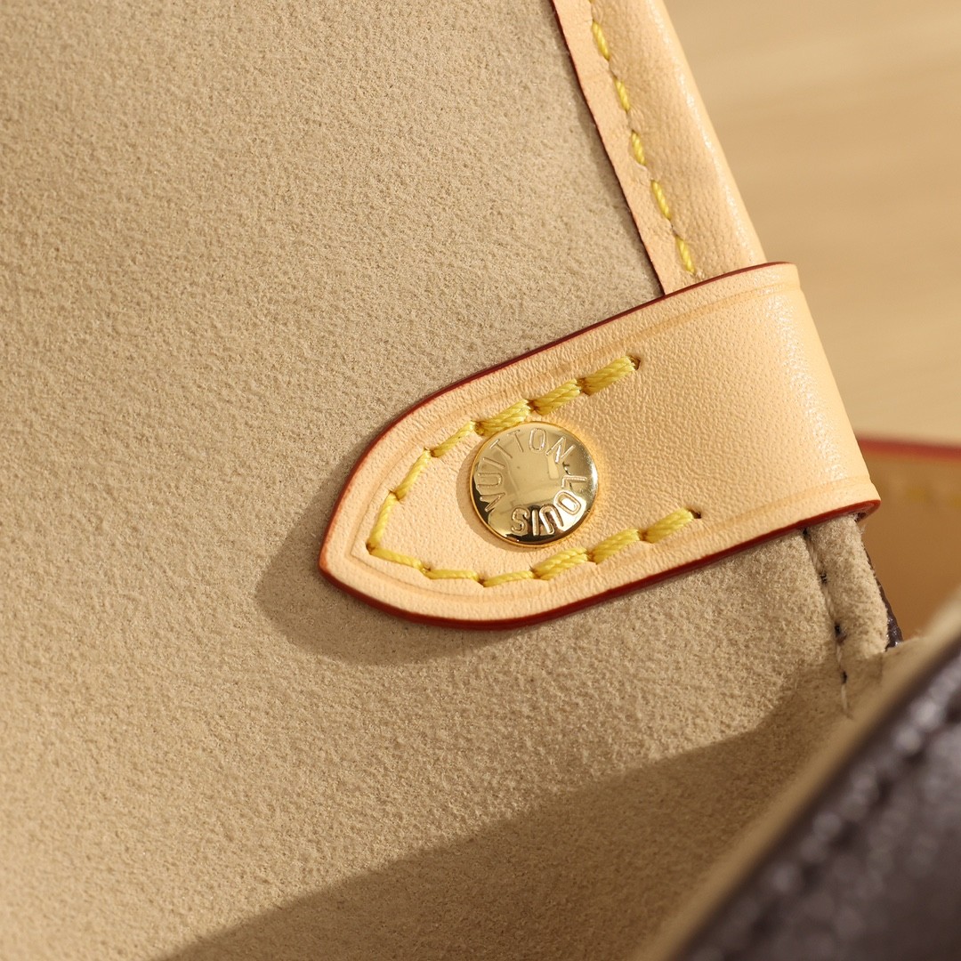 Shebag super replica Louis Vuitton M46740 SAUMUR BB bag review(2025 May udated)-Best Quality Fake designer Bag Review, Replica designer bag ru