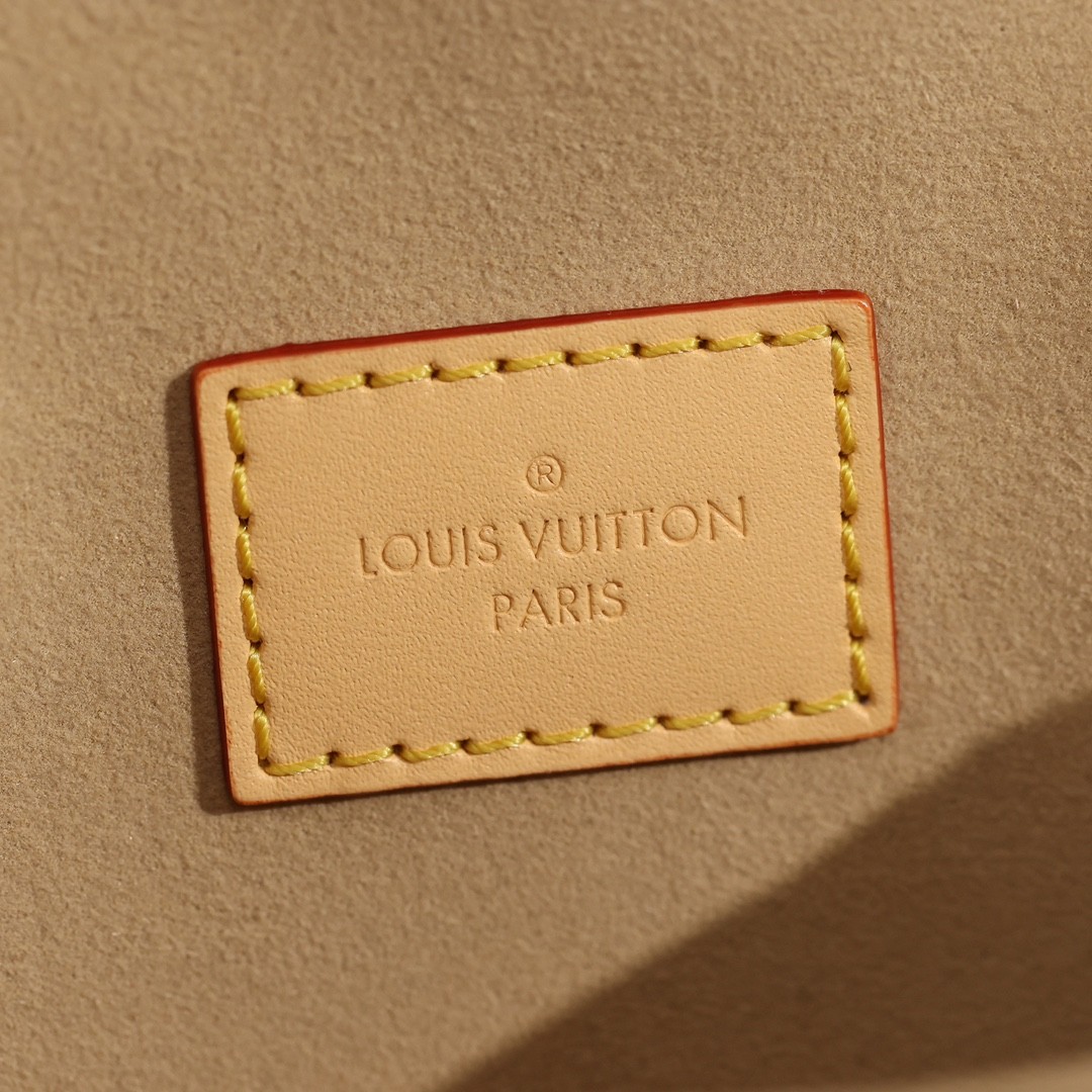 Shebag super replica Louis Vuitton M46740 SAUMUR BB bag review(2025 May udated)-Best Quality Fake designer Bag Review, Replica designer bag ru
