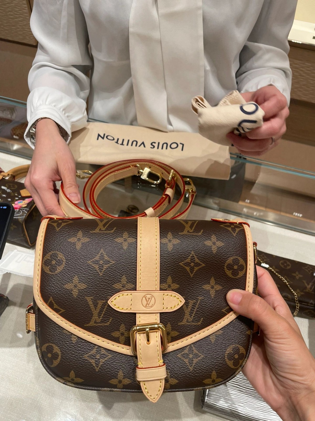 Shebag super replica Louis Vuitton M46740 SAUMUR BB bag review(2025 May udated)-Best Quality Fake designer Bag Review, Replica designer bag ru