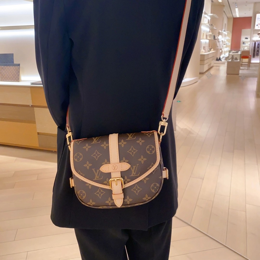 Shebag super replica Louis Vuitton M46740 SAUMUR BB bag review(2025 May udated)-Best Quality Fake designer Bag Review, Replica designer bag ru