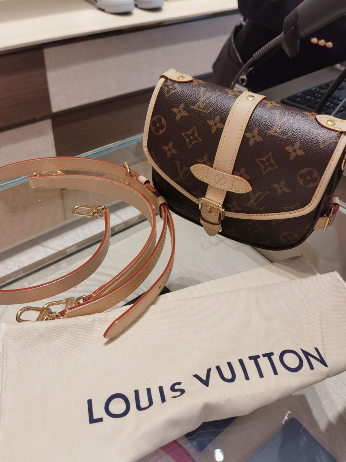 Shebag super replica Louis Vuitton M46740 SAUMUR BB bag review(2025 May udated)-Best Quality Fake designer Bag Review, Replica designer bag ru