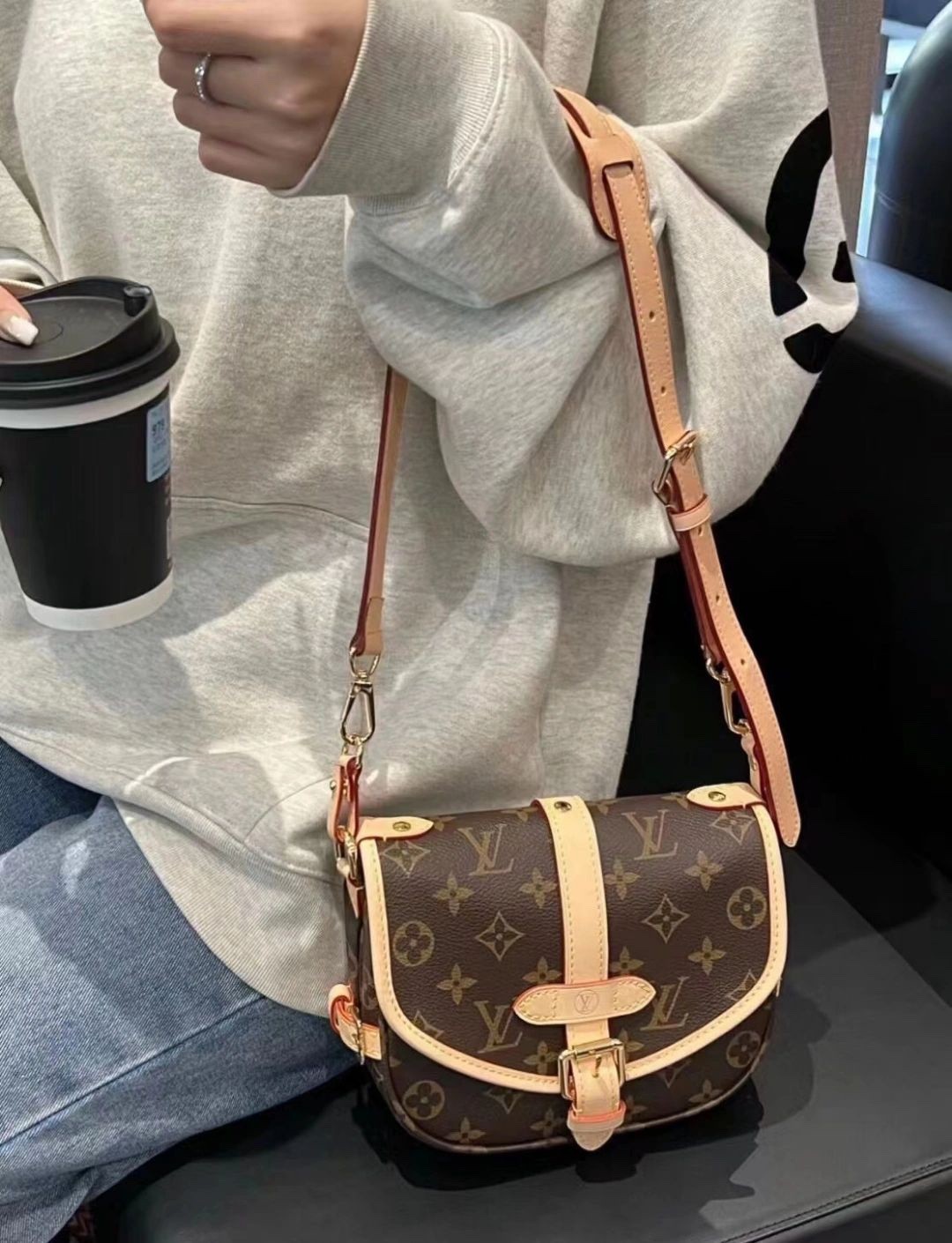 Shebag super replica Louis Vuitton M46740 SAUMUR BB bag review(2025 May udated)-Best Quality Fake designer Bag Review, Replica designer bag ru