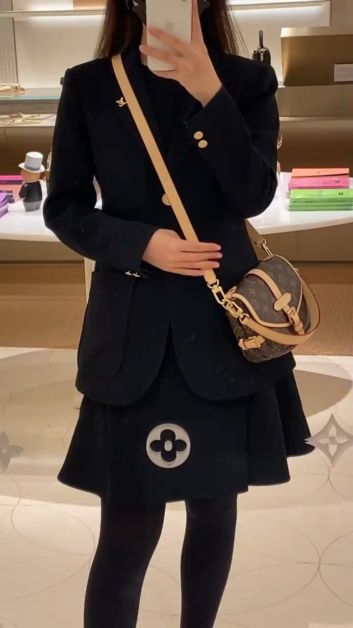 Shebag super replica Louis Vuitton M46740 SAUMUR BB bag review(2025 May udated)-Best Quality Fake designer Bag Review, Replica designer bag ru