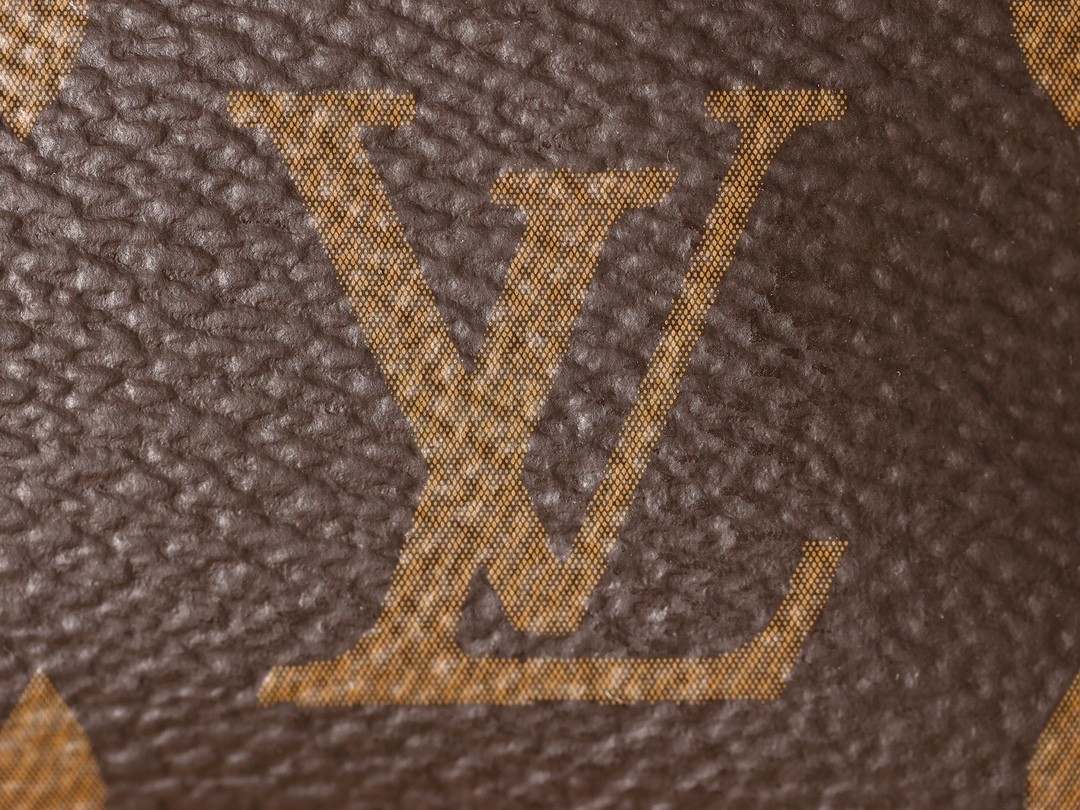 Shebag super replica Louis Vuitton M46815 SIDE TRUNK Small bag review(2025 May updated)-Best Quality Fake designer Bag Review, Replica designer bag ru