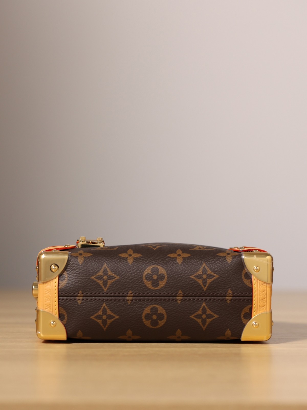 Shebag super replica Louis Vuitton M46815 SIDE TRUNK Small bag review(2025 May updated)-Best Quality Fake designer Bag Review, Replica designer bag ru