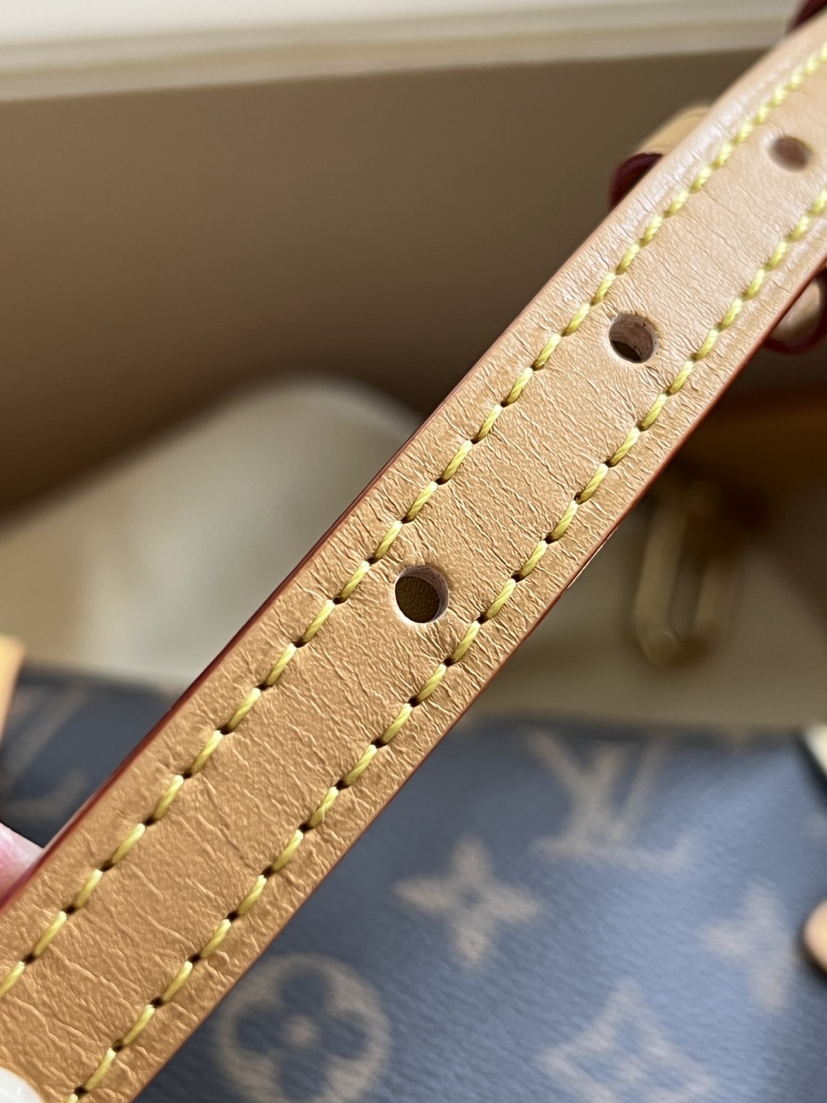 Shebag super replica Louis Vuitton M46815 SIDE TRUNK Small bag review(2025 May updated)-Best Quality Fake designer Bag Review, Replica designer bag ru