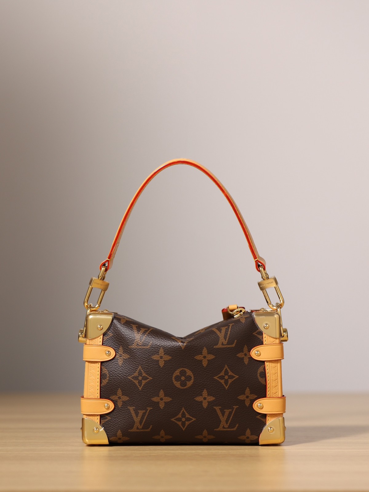 Shebag super replica Louis Vuitton M46815 SIDE TRUNK Small bag review(2025 May updated)-Best Quality Fake designer Bag Review, Replica designer bag ru