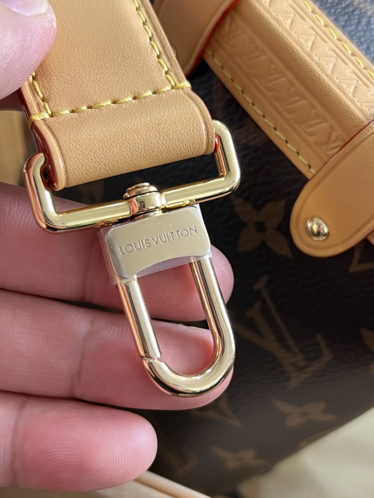 Shebag super replica Louis Vuitton M46815 SIDE TRUNK Small bag review(2025 May updated)-Best Quality Fake designer Bag Review, Replica designer bag ru