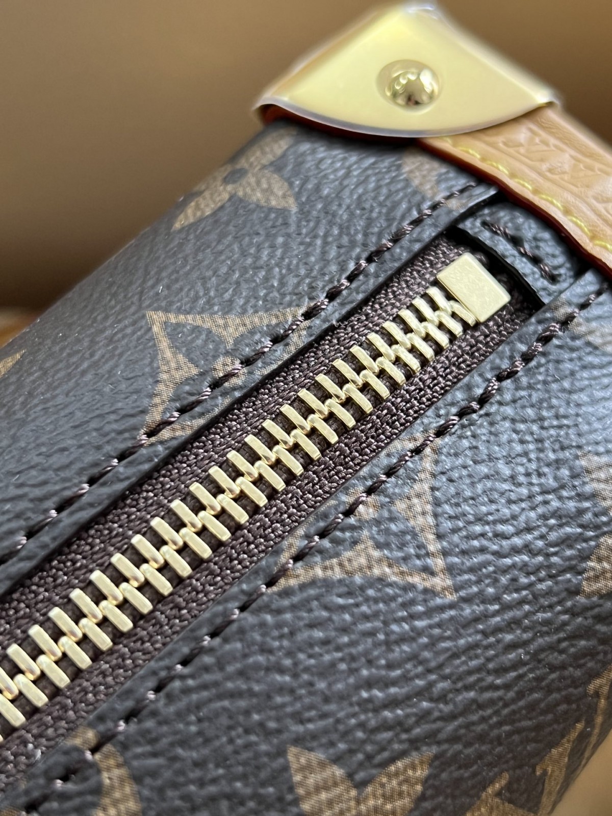 Shebag super replica Louis Vuitton M46815 SIDE TRUNK Small bag review(2025 May updated)-Best Quality Fake designer Bag Review, Replica designer bag ru