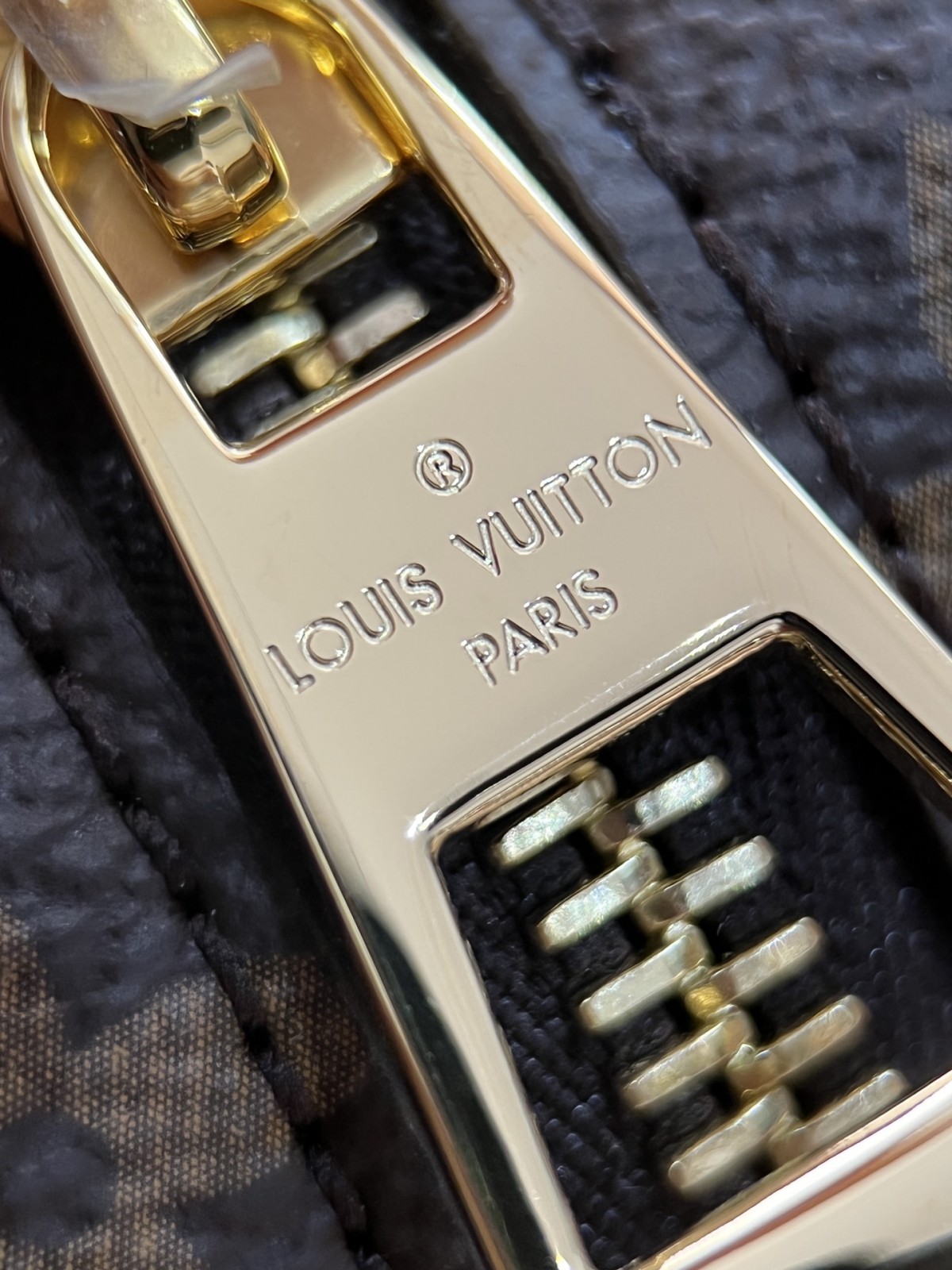 Shebag super replica Louis Vuitton M46828 CROISSANT Medium size bag review(2025 May updated)-Best Quality Fake designer Bag Review, Replica designer bag ru Shebag super replica Louis Vuitton M46828 CROISSANT Medium size bag review(2025 May updated)-Best Quality Fake designer Bag Review, Replica designer bag ru