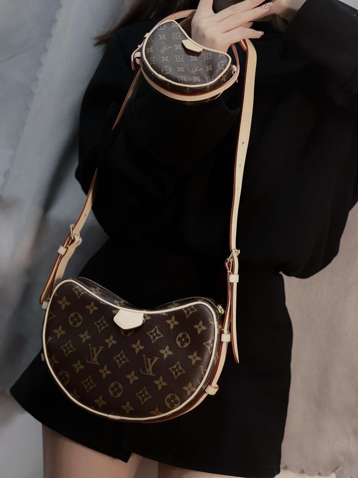 Shebag super replica Louis Vuitton M46828 CROISSANT Medium size bag review(2025 May updated)-Best Quality Fake designer Bag Review, Replica designer bag ru Shebag super replica Louis Vuitton M46828 CROISSANT Medium size bag review(2025 May updated)-Best Quality Fake designer Bag Review, Replica designer bag ru