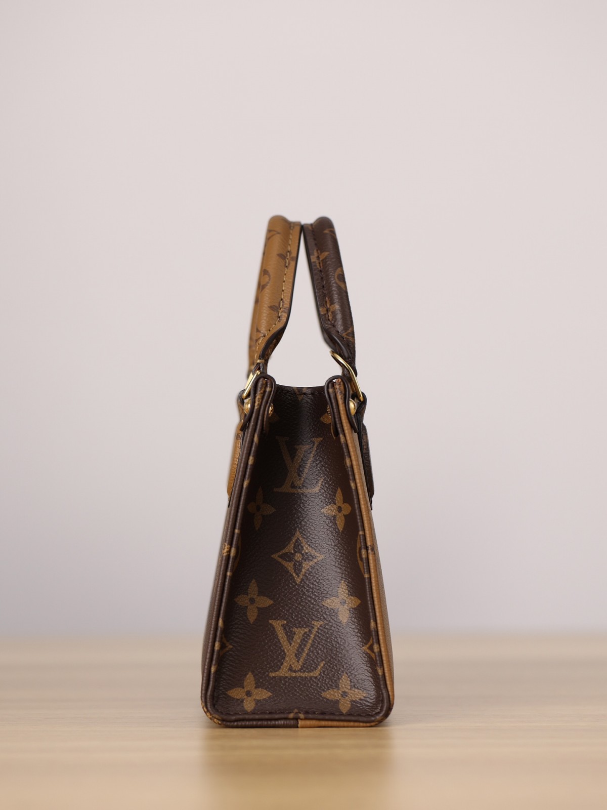 Shebag Super replica Louis Vuitton M46839 ONTHEGO BB bag review (2025 May updated)-Best Quality Fake designer Bag Review, Replica designer bag ru Shebag Super replica Louis Vuitton M46839 ONTHEGO BB bag review (2025 May updated)-Best Quality Fake designer Bag Review, Replica designer bag ru