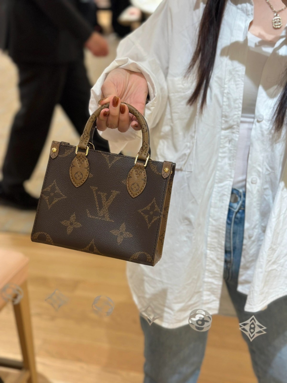 Shebag Super replica Louis Vuitton M46839 ONTHEGO BB bag review (2025 May updated)-Best Quality Fake designer Bag Review, Replica designer bag ru Shebag Super replica Louis Vuitton M46839 ONTHEGO BB bag review (2025 May updated)-Best Quality Fake designer Bag Review, Replica designer bag ru