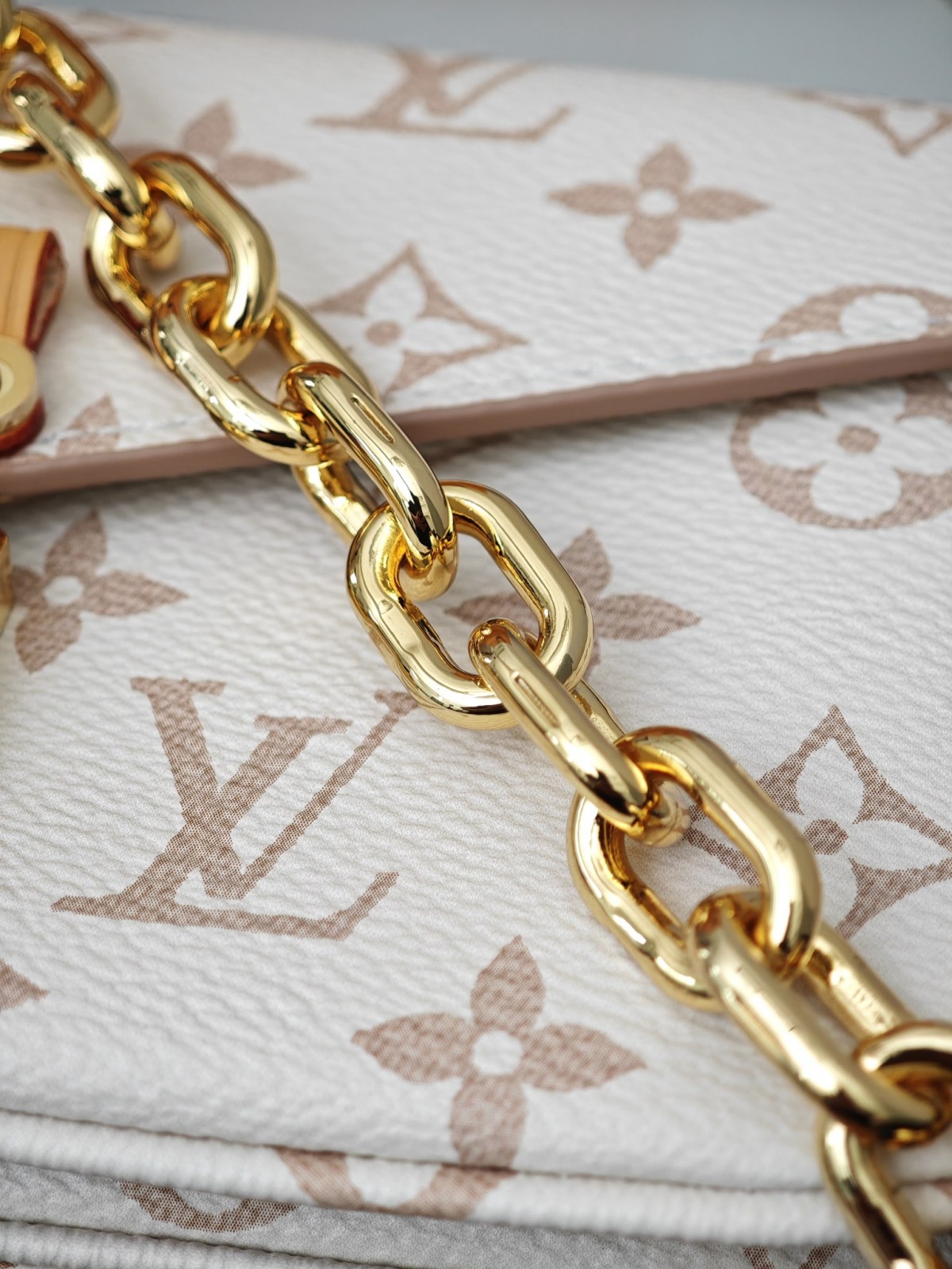 Shebag Super replica Louis Vuitton M46914 Metis in Dune bag review (2025 May updated)-Best Quality Fake designer Bag Review, Replica designer bag ru