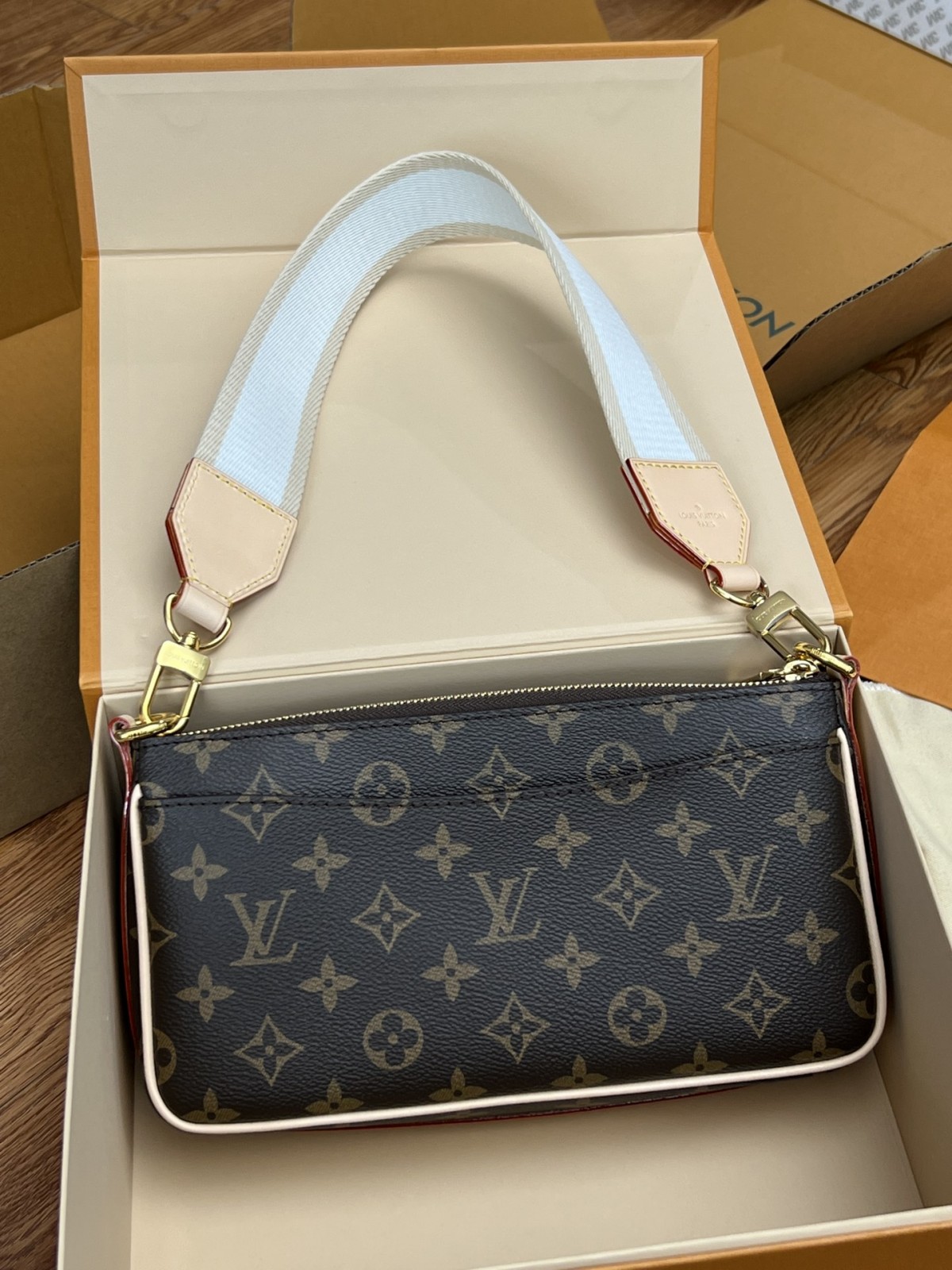 Shebag super replica Louis Vuitton M46999 Vibe bag review(2025 May updated)-Best Quality Fake designer Bag Review, Replica designer bag ru Shebag super replica Louis Vuitton M46999 Vibe bag review(2025 May updated)-Best Quality Fake designer Bag Review, Replica designer bag ru