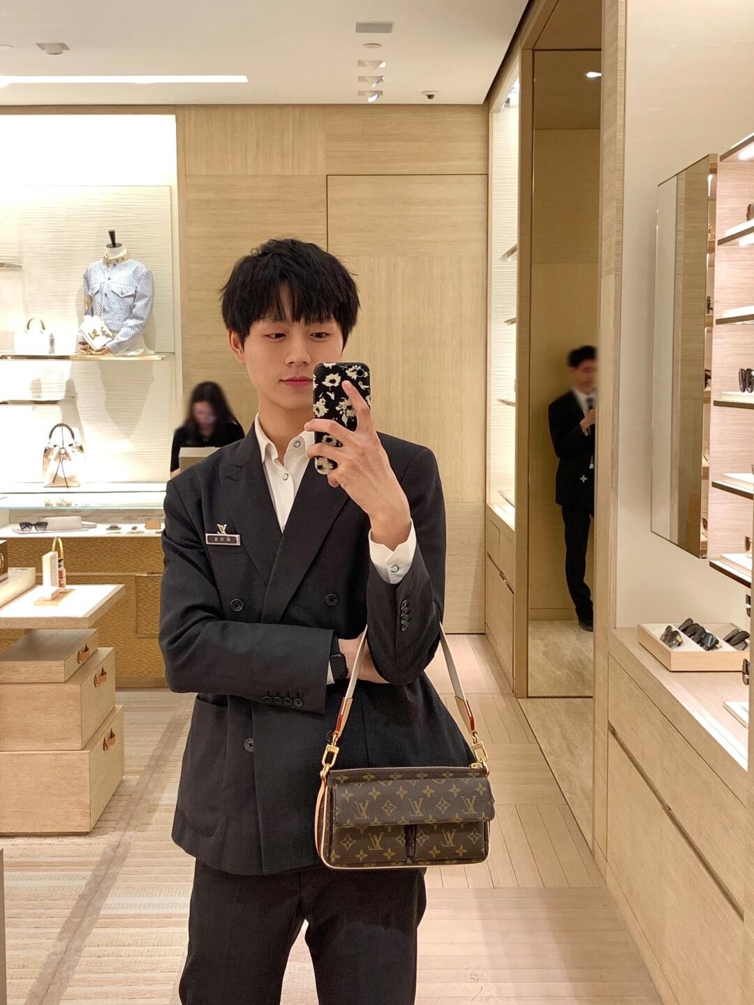 Shebag super replica Louis Vuitton M46999 Vibe bag review(2025 May updated)-Best Quality Fake designer Bag Review, Replica designer bag ru Shebag super replica Louis Vuitton M46999 Vibe bag review(2025 May updated)-Best Quality Fake designer Bag Review, Replica designer bag ru