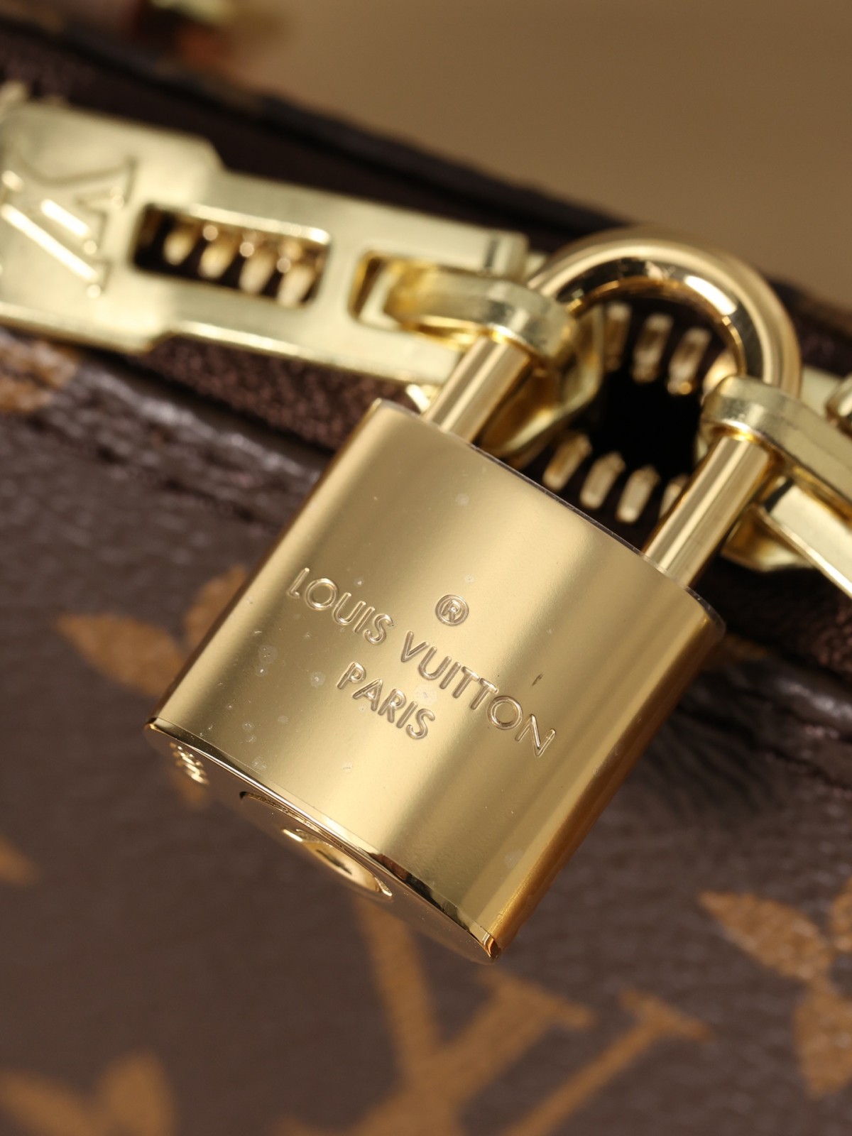 Shebag super replica Louis Vuitton M53152 Alma BB bag review (2025 May updated)-Best Quality Fake designer Bag Review, Replica designer bag ru