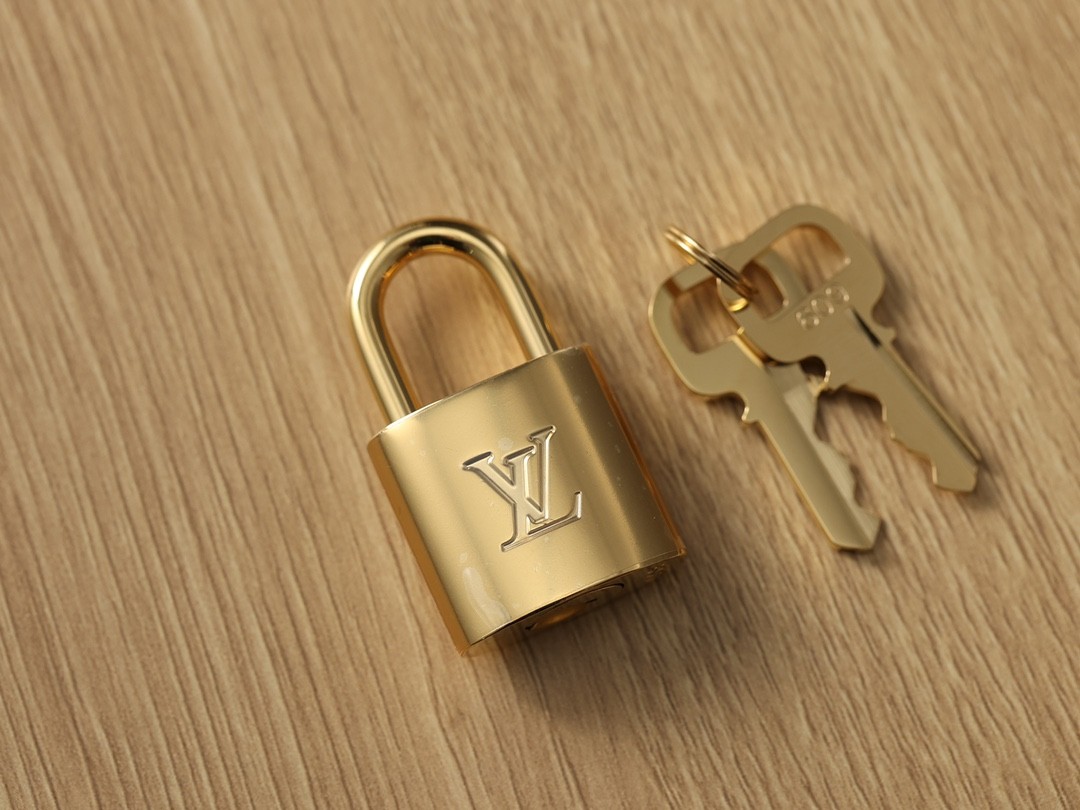 Shebag super replica Louis Vuitton M53152 Alma BB bag review (2025 May updated)-Best Quality Fake designer Bag Review, Replica designer bag ru