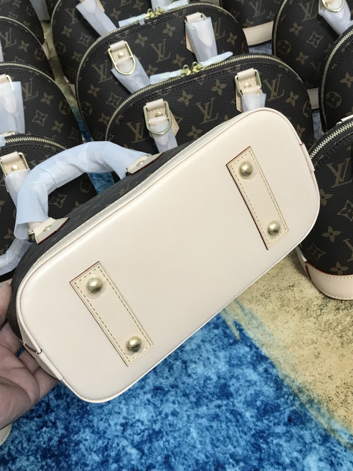 Shebag super replica Louis Vuitton M53152 Alma BB bag review (2025 May updated)-Best Quality Fake designer Bag Review, Replica designer bag ru