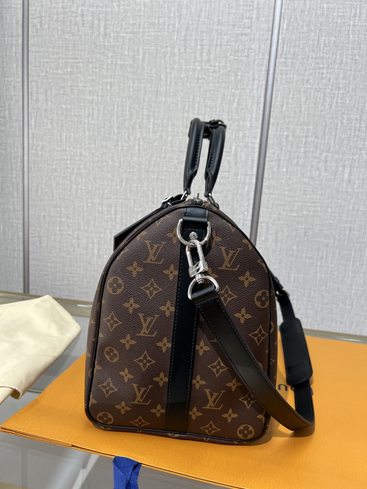 Shebag super replica Louis Vuitton M56711 KEEPALL BANDOULIÈRE 45 bag review (2025 May updated)-Best Quality Fake designer Bag Review, Replica designer bag ru Shebag super replica Louis Vuitton M56711 KEEPALL BANDOULIÈRE 45 bag review (2025 May updated)-Best Quality Fake designer Bag Review, Replica designer bag ru