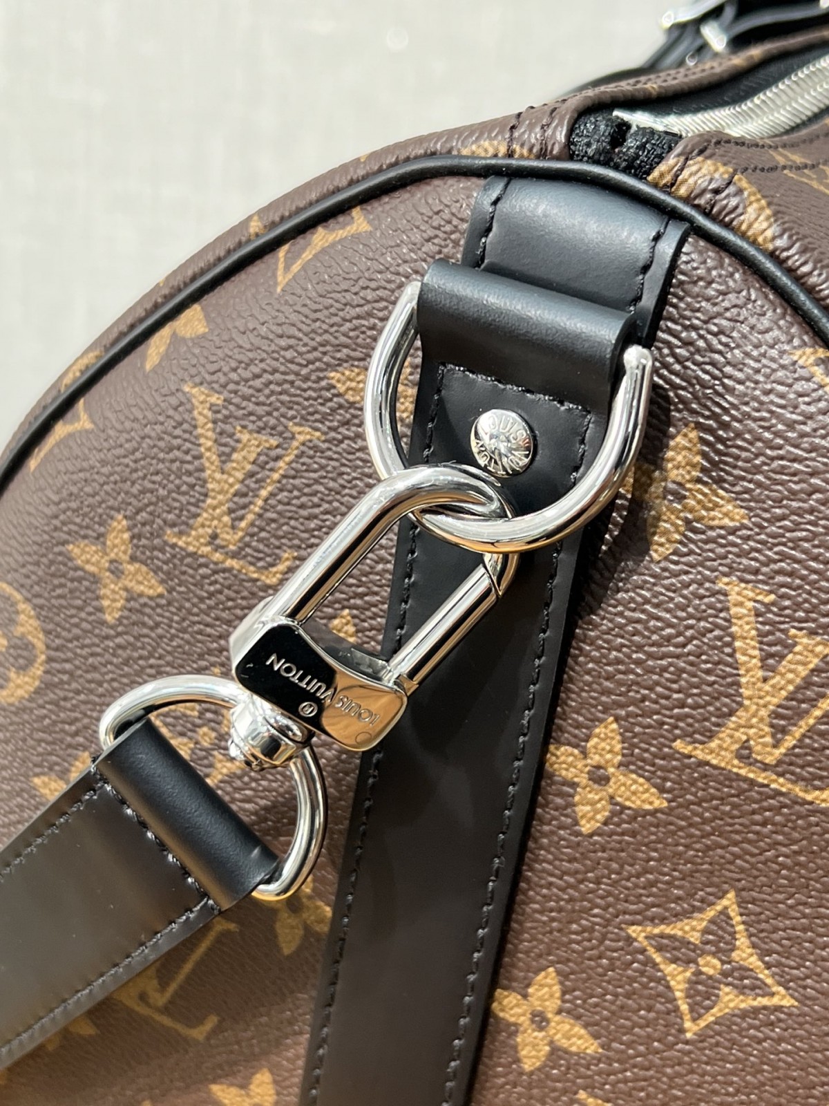 Shebag super replica Louis Vuitton M56711 KEEPALL BANDOULIÈRE 45 bag review (2025 May updated)-Best Quality Fake designer Bag Review, Replica designer bag ru Shebag super replica Louis Vuitton M56711 KEEPALL BANDOULIÈRE 45 bag review (2025 May updated)-Best Quality Fake designer Bag Review, Replica designer bag ru