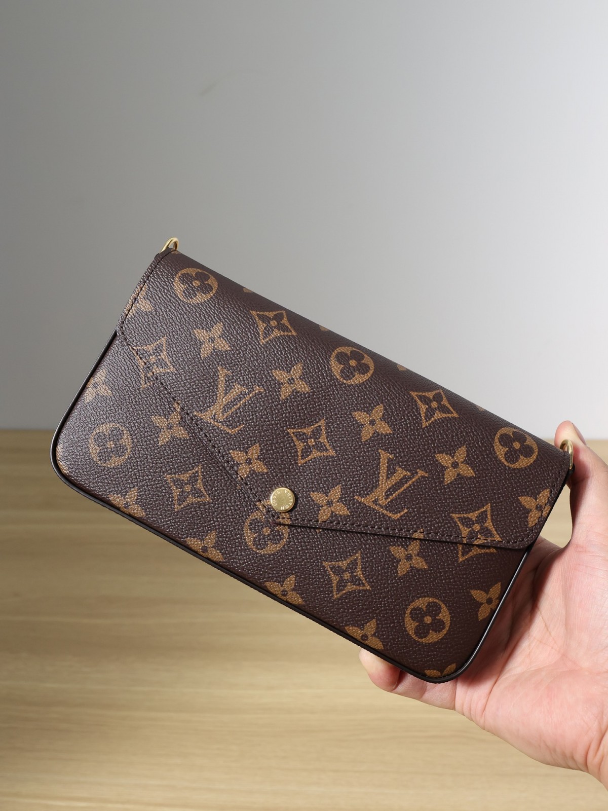 Shebag Super replica Louis Vuitton M61276 POCHETTE FÉLICIE bag review (2025 June updated)-Best Quality Fake designer Bag Review, Replica designer bag ru