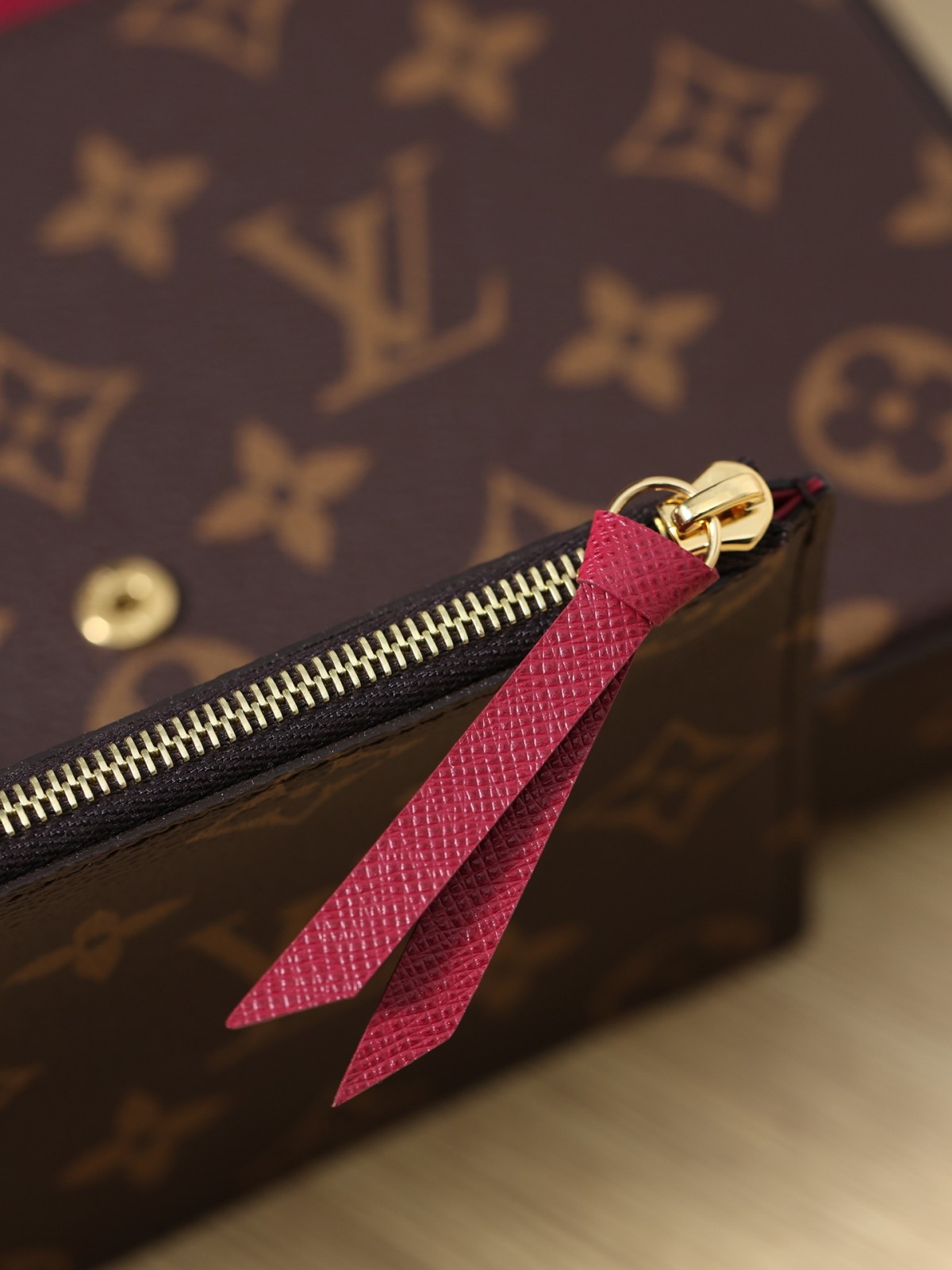 Shebag Super replica Louis Vuitton M61276 POCHETTE FÉLICIE bag review (2025 June updated)-Best Quality Fake designer Bag Review, Replica designer bag ru