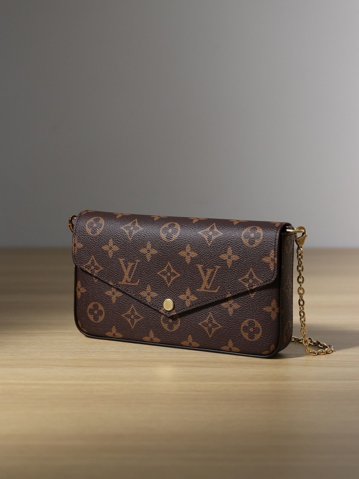 Shebag Super replica Louis Vuitton M61276 POCHETTE FÉLICIE bag review (2025 June updated)-Best Quality Fake designer Bag Review, Replica designer bag ru