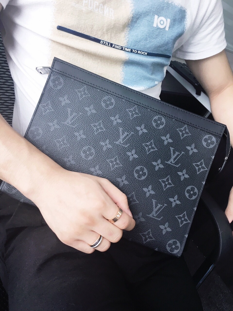 Shebag Super replica Louis Vuitton M61692 Pochette Voyage Medium bag (2025 June updated)-Best Quality Fake designer Bag Review, Replica designer bag ru Shebag Super replica Louis Vuitton M61692 Pochette Voyage Medium bag (2025 June updated)-Best Quality Fake designer Bag Review, Replica designer bag ru