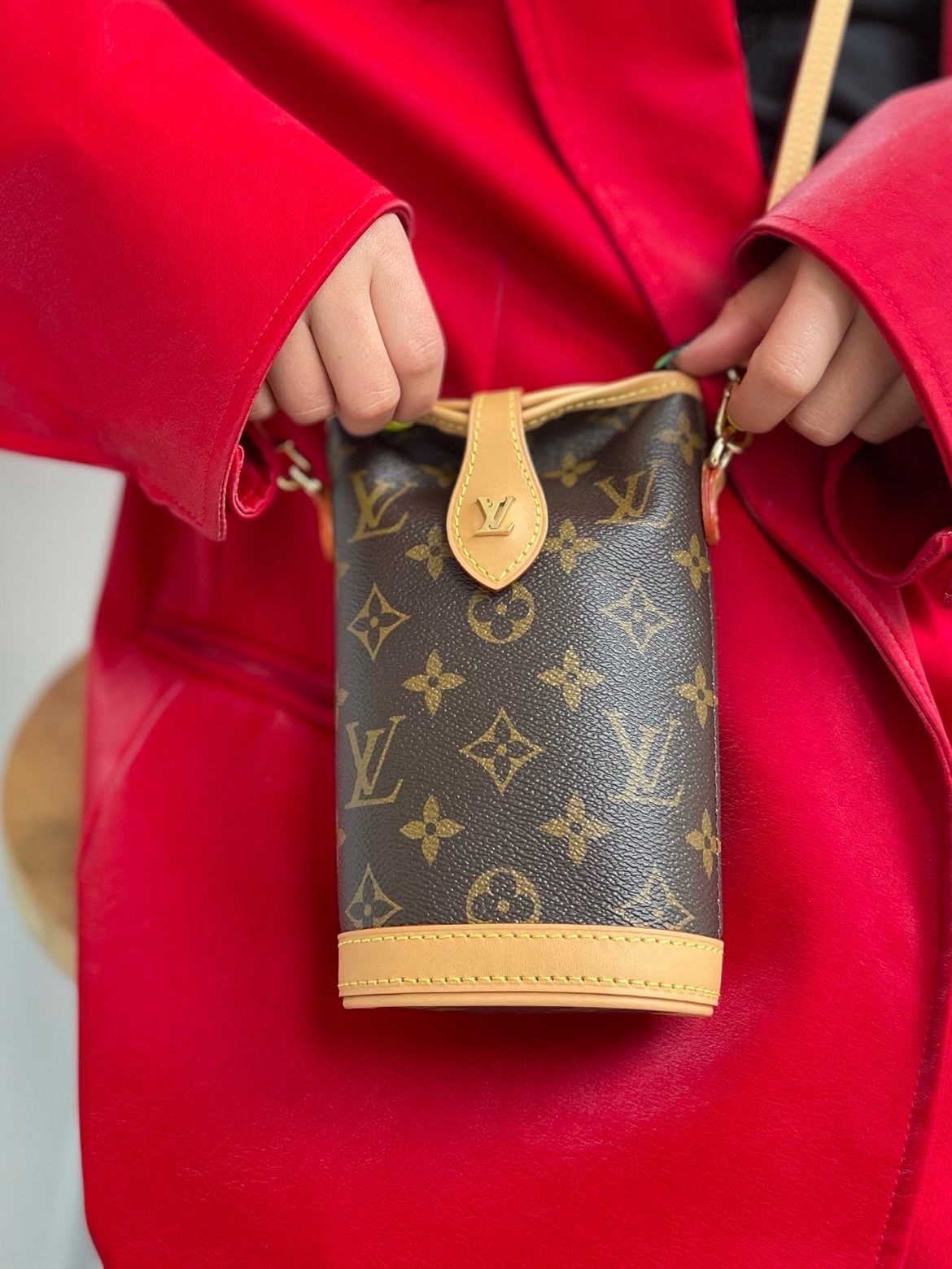 Shebag Super replica Louis Vuitton M80874 Fold Me bag review(2025 June updated)-Best Quality Fake designer Bag Review, Replica designer bag ru