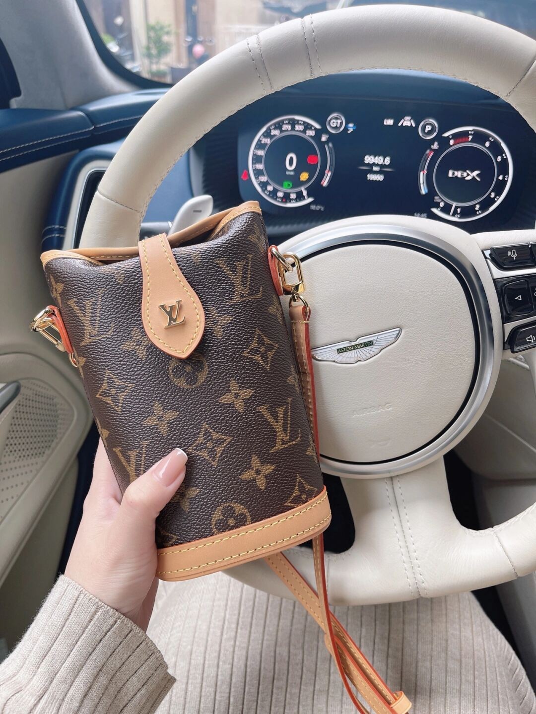 Shebag Super replica Louis Vuitton M80874 Fold Me bag review(2025 June updated)-Best Quality Fake designer Bag Review, Replica designer bag ru