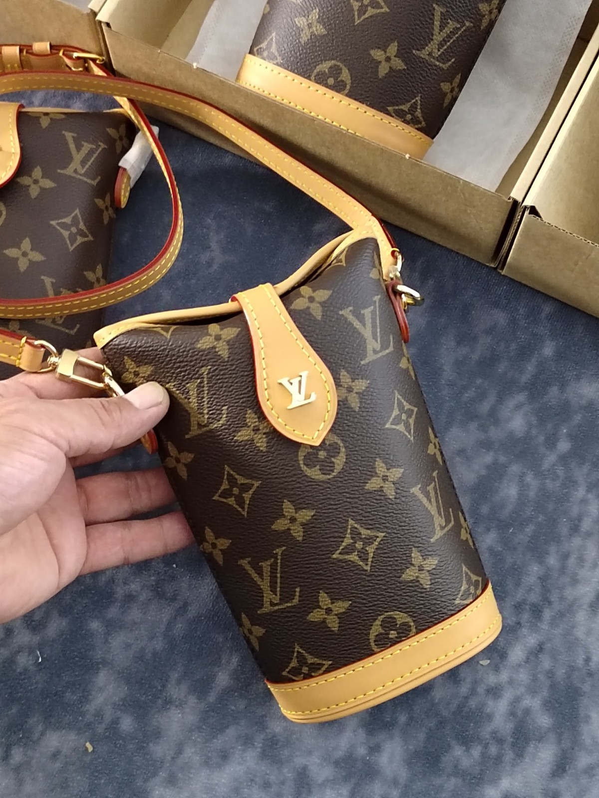 Shebag Super replica Louis Vuitton M80874 Fold Me bag review(2025 June updated)-Best Quality Fake designer Bag Review, Replica designer bag ru