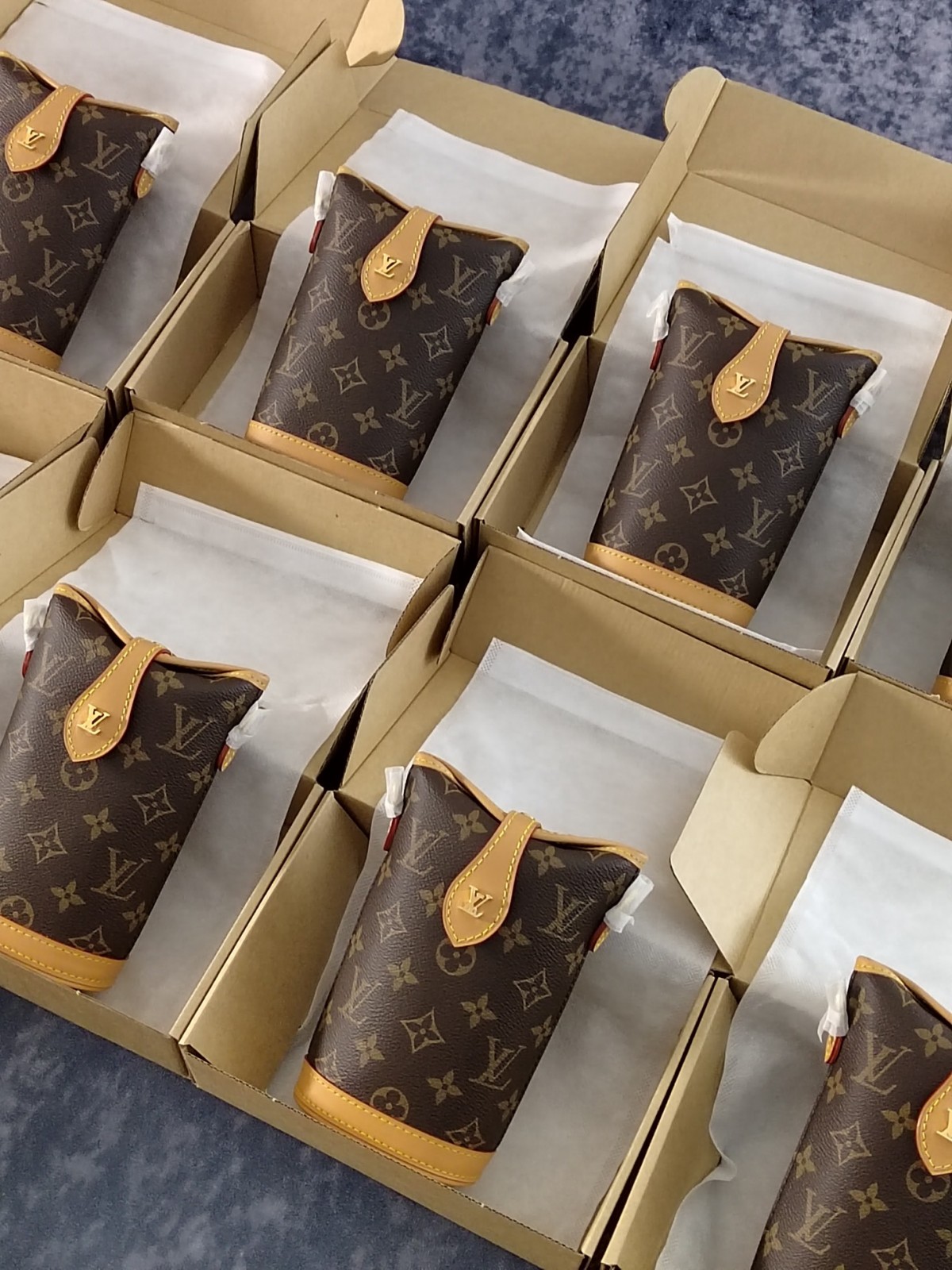 Shebag Super replica Louis Vuitton M80874 Fold Me bag review(2025 June updated)-Best Quality Fake designer Bag Review, Replica designer bag ru
