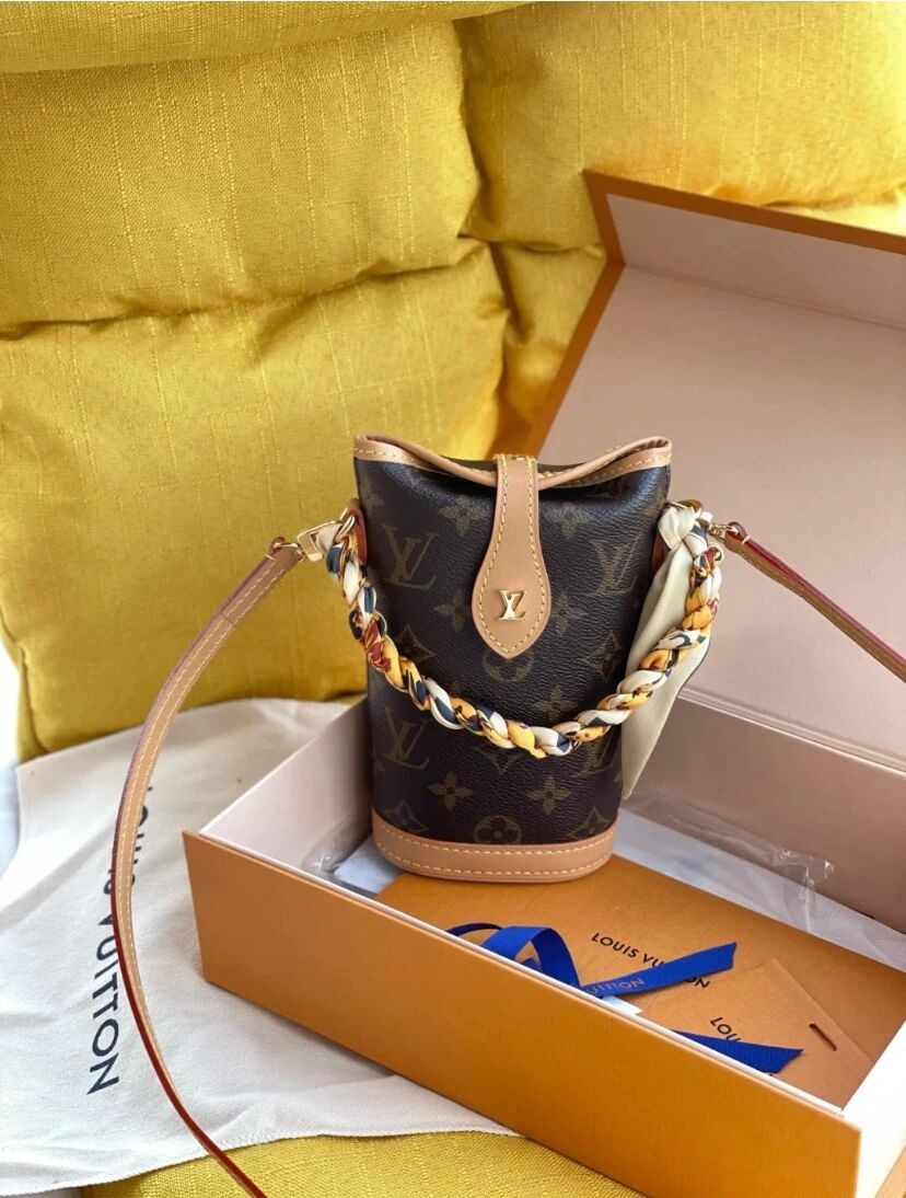 Shebag Super replica Louis Vuitton M80874 Fold Me bag review(2025 June updated)-Best Quality Fake designer Bag Review, Replica designer bag ru