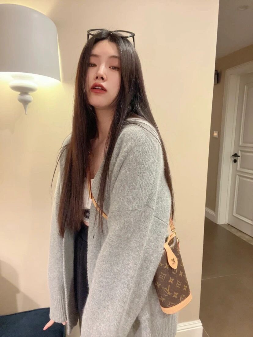 Shebag Super replica Louis Vuitton M80874 Fold Me bag review(2025 June updated)-Best Quality Fake designer Bag Review, Replica designer bag ru