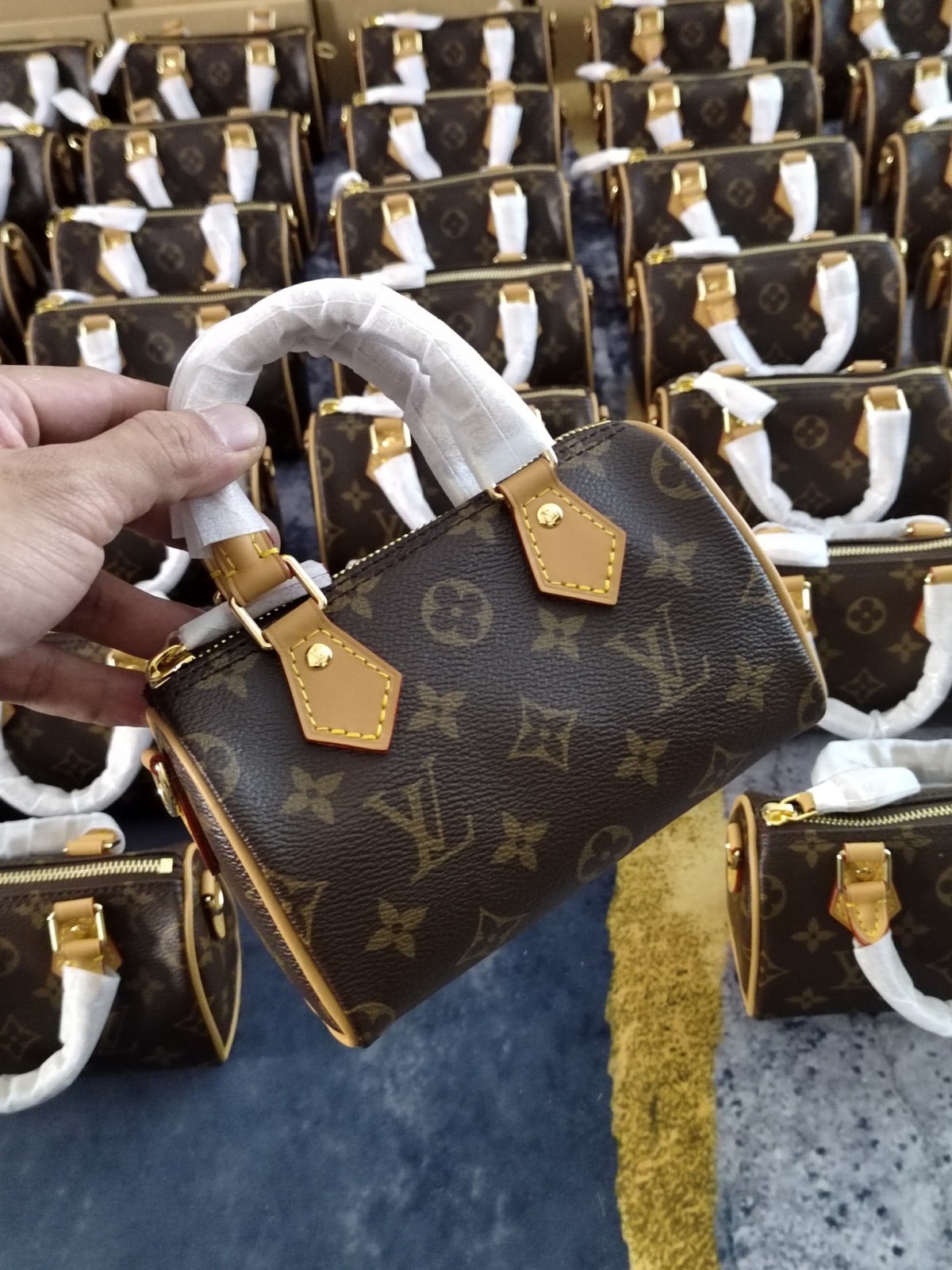 Shebag Super replica Louis Vuitton M81085 NANO SPEEDY bag review (2025 June updated)-Best Quality Fake designer Bag Review, Replica designer bag ru Shebag Super replica Louis Vuitton M81085 NANO SPEEDY bag review (2025 June updated)-Best Quality Fake designer Bag Review, Replica designer bag ru