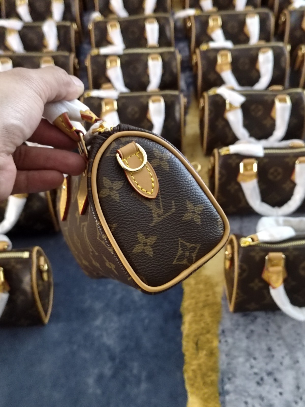Shebag Super replica Louis Vuitton M81085 NANO SPEEDY bag review (2025 June updated)-Best Quality Fake designer Bag Review, Replica designer bag ru Shebag Super replica Louis Vuitton M81085 NANO SPEEDY bag review (2025 June updated)-Best Quality Fake designer Bag Review, Replica designer bag ru