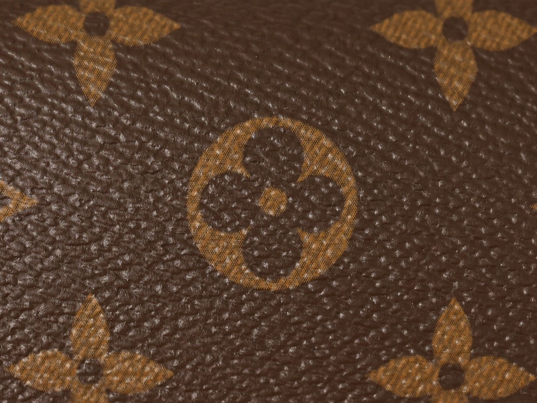 Shebag super replica Louis Vuitton M81911 WALLET ON CHAIN IVY bag reivew (2025 Jul updated)-Best Quality Fake designer Bag Review, Replica designer bag ru