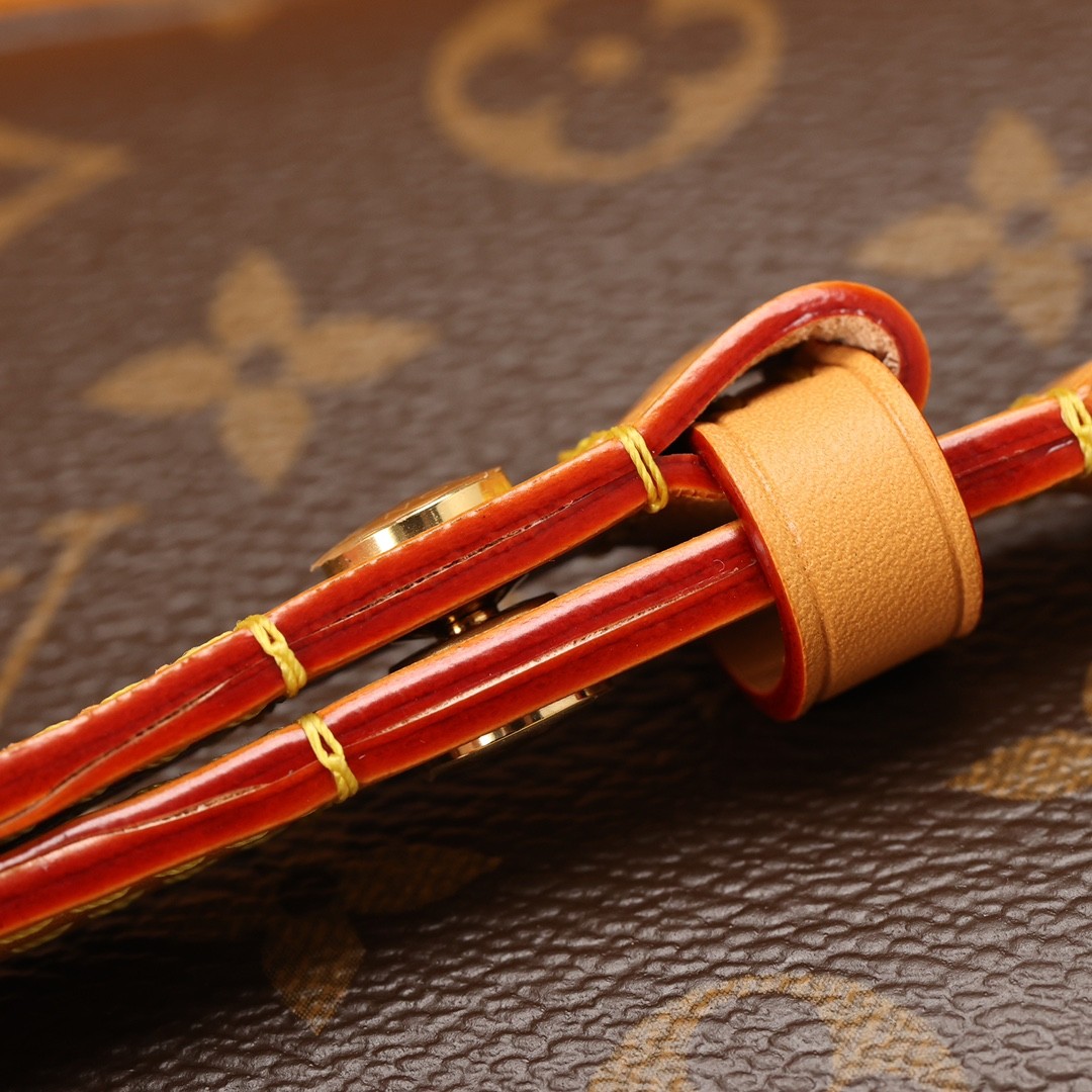 Shebag super replica Louis Vuitton M81911 WALLET ON CHAIN IVY bag reivew (2025 Jul updated)-Best Quality Fake designer Bag Review, Replica designer bag ru