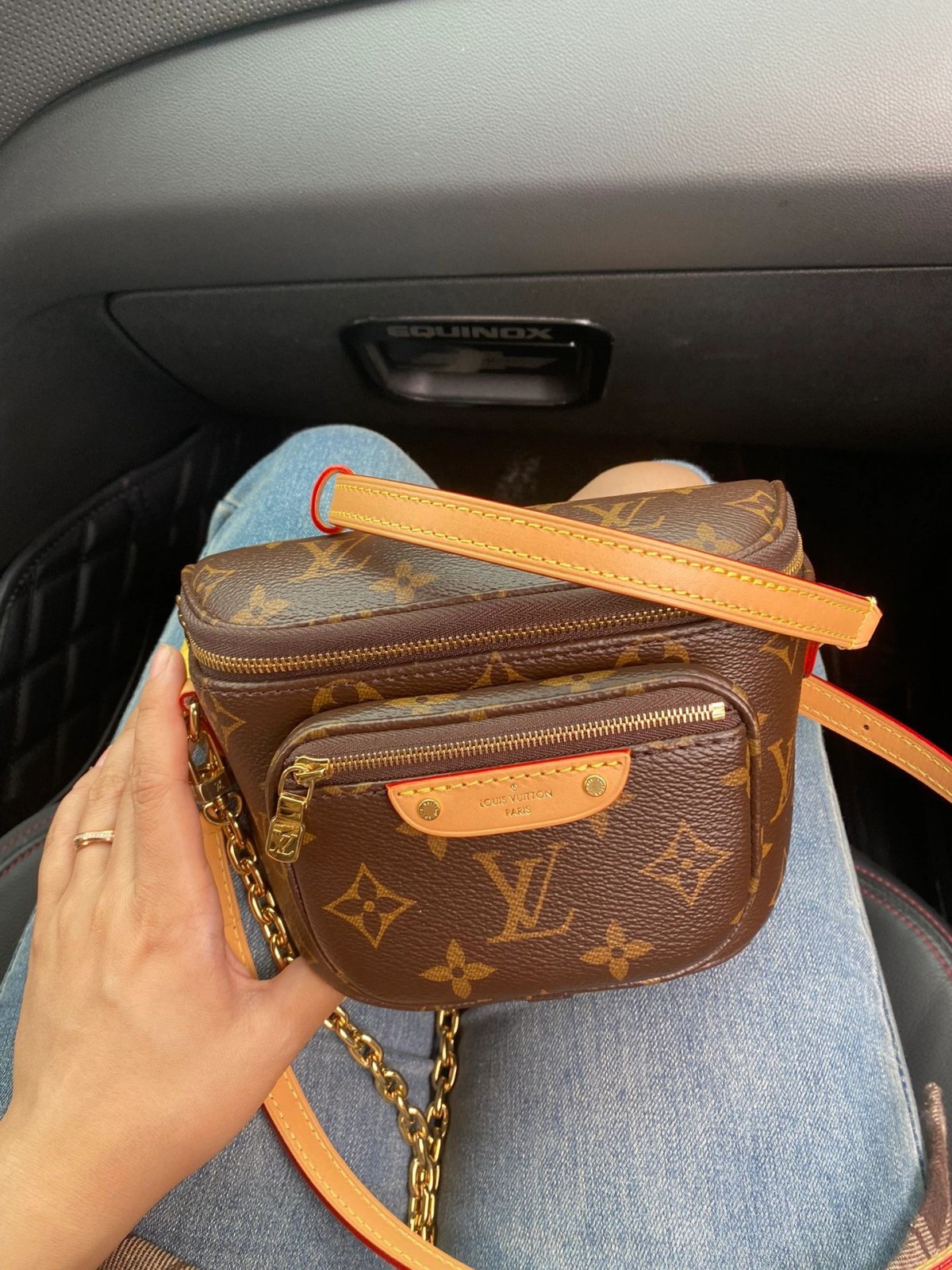 Shebag Super replica Louis Vuitton M82335 MINI BUMBAG bag review (2025 July updated)-Best Quality Fake designer Bag Review, Replica designer bag ru Shebag Super replica Louis Vuitton M82335 MINI BUMBAG bag review (2025 July updated)-Best Quality Fake designer Bag Review, Replica designer bag ru