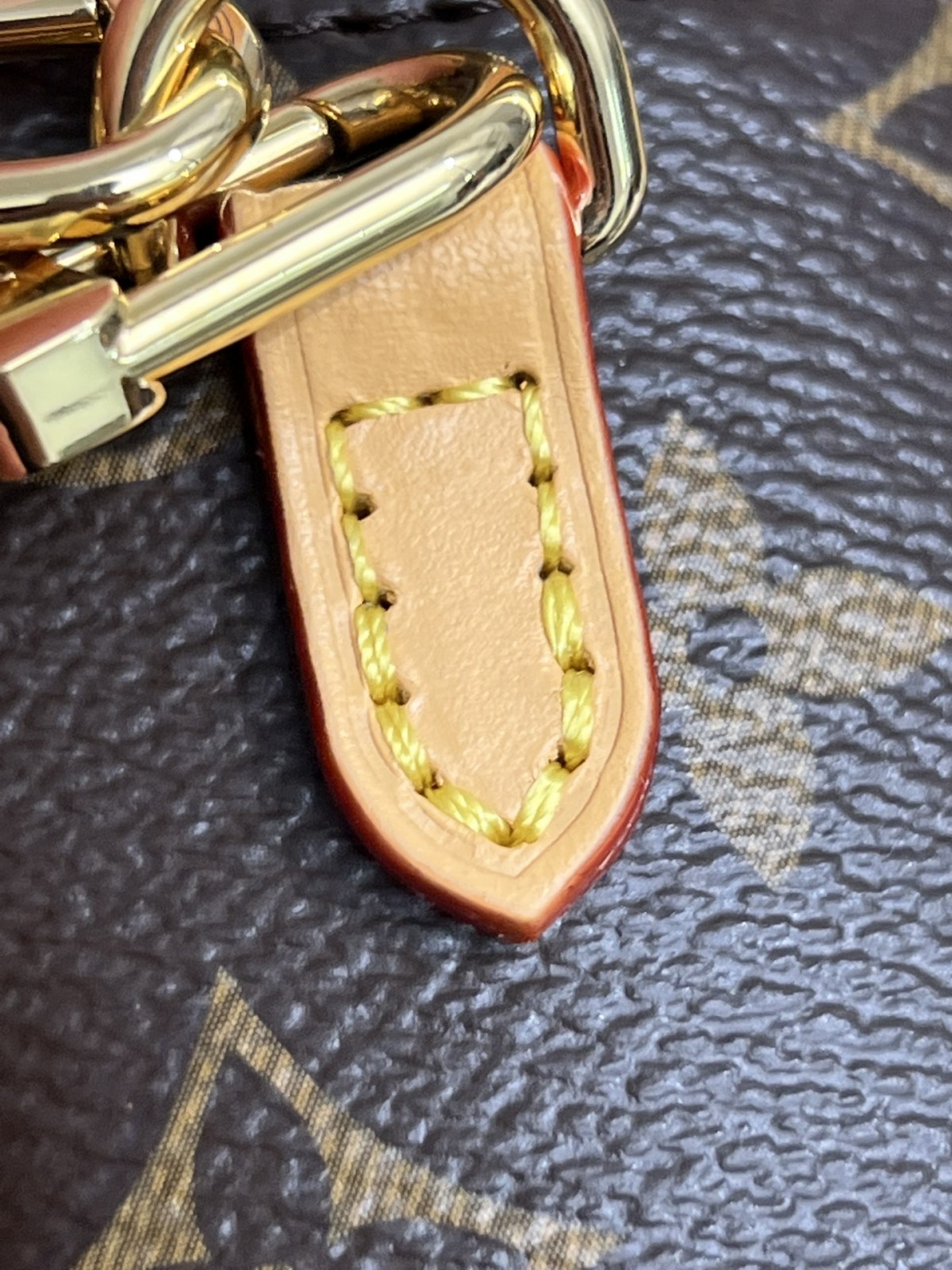 Shebag Super replica Louis Vuitton M82335 MINI BUMBAG bag review (2025 July updated)-Best Quality Fake designer Bag Review, Replica designer bag ru Shebag Super replica Louis Vuitton M82335 MINI BUMBAG bag review (2025 July updated)-Best Quality Fake designer Bag Review, Replica designer bag ru