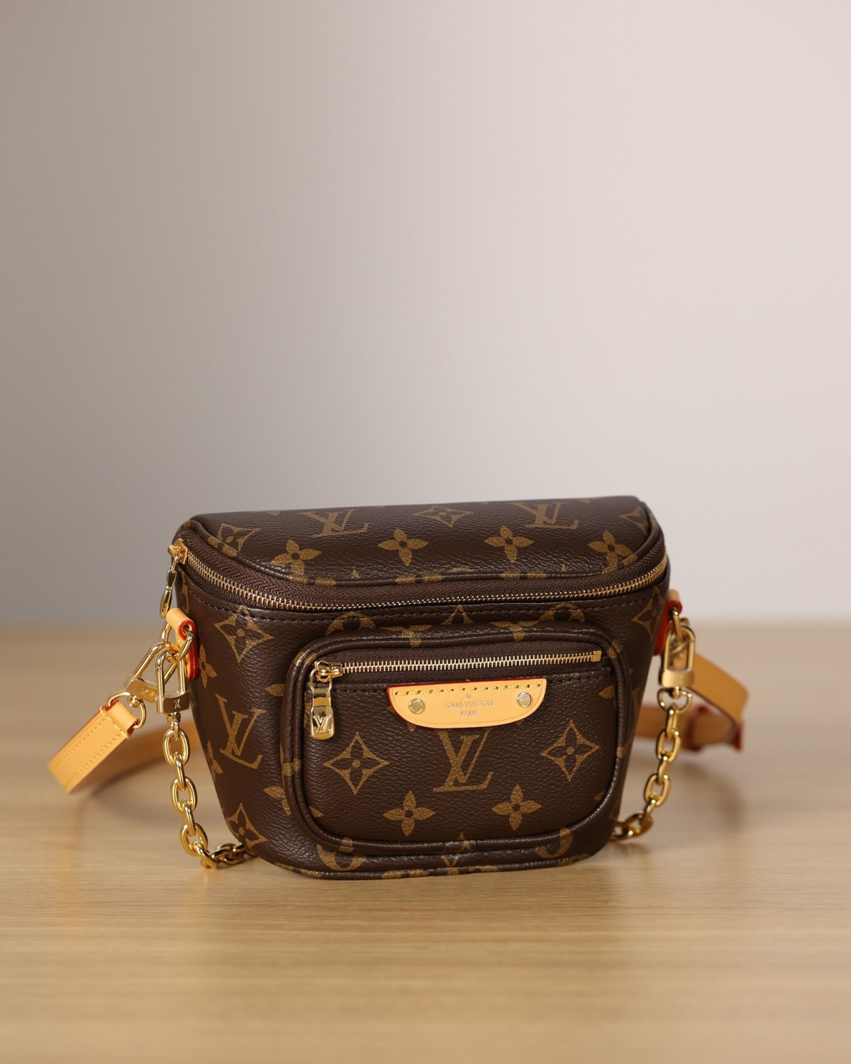 Shebag Super replica Louis Vuitton M82335 MINI BUMBAG bag review (2025 July updated)-Best Quality Fake designer Bag Review, Replica designer bag ru Shebag Super replica Louis Vuitton M82335 MINI BUMBAG bag review (2025 July updated)-Best Quality Fake designer Bag Review, Replica designer bag ru