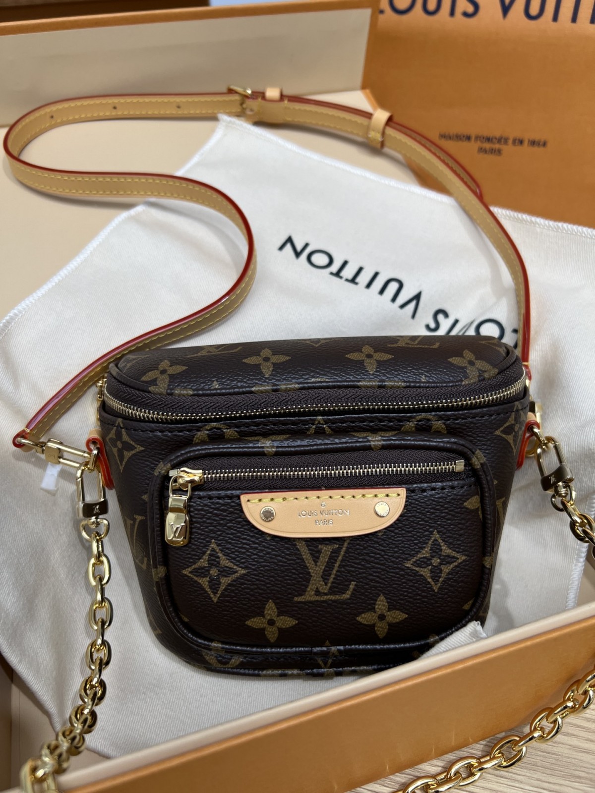Shebag Super replica Louis Vuitton M82335 MINI BUMBAG bag review (2025 July updated)-Best Quality Fake designer Bag Review, Replica designer bag ru Shebag Super replica Louis Vuitton M82335 MINI BUMBAG bag review (2025 July updated)-Best Quality Fake designer Bag Review, Replica designer bag ru