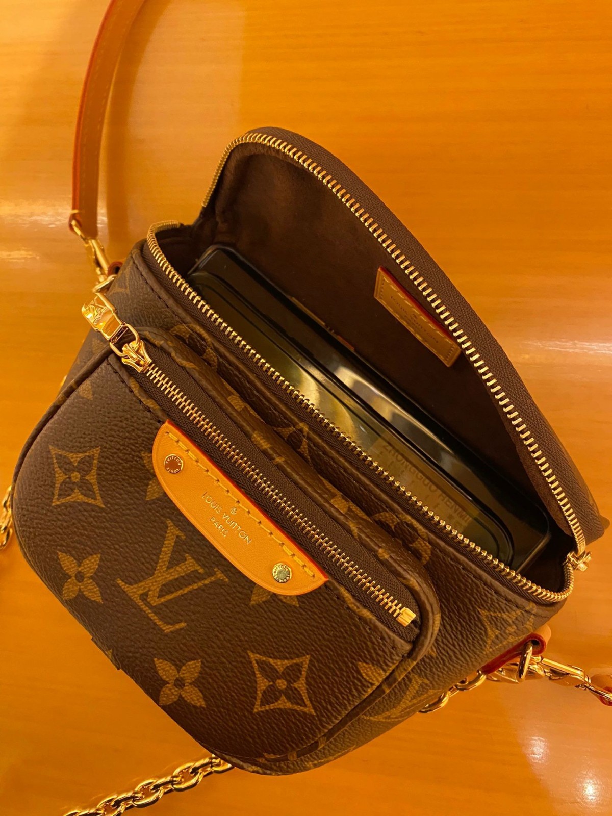 Shebag Super replica Louis Vuitton M82335 MINI BUMBAG bag review (2025 July updated)-Best Quality Fake designer Bag Review, Replica designer bag ru Shebag Super replica Louis Vuitton M82335 MINI BUMBAG bag review (2025 July updated)-Best Quality Fake designer Bag Review, Replica designer bag ru