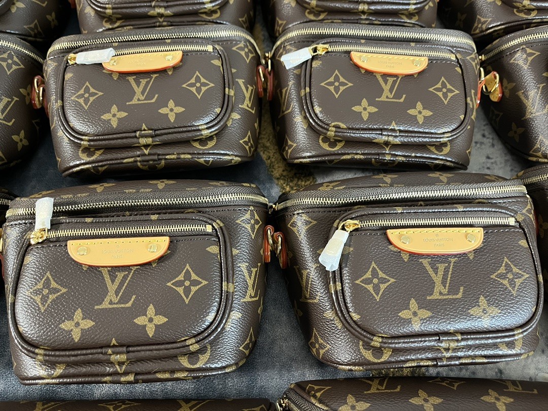 Shebag Super replica Louis Vuitton M82335 MINI BUMBAG bag review (2025 July updated)-Best Quality Fake designer Bag Review, Replica designer bag ru Shebag Super replica Louis Vuitton M82335 MINI BUMBAG bag review (2025 July updated)-Best Quality Fake designer Bag Review, Replica designer bag ru