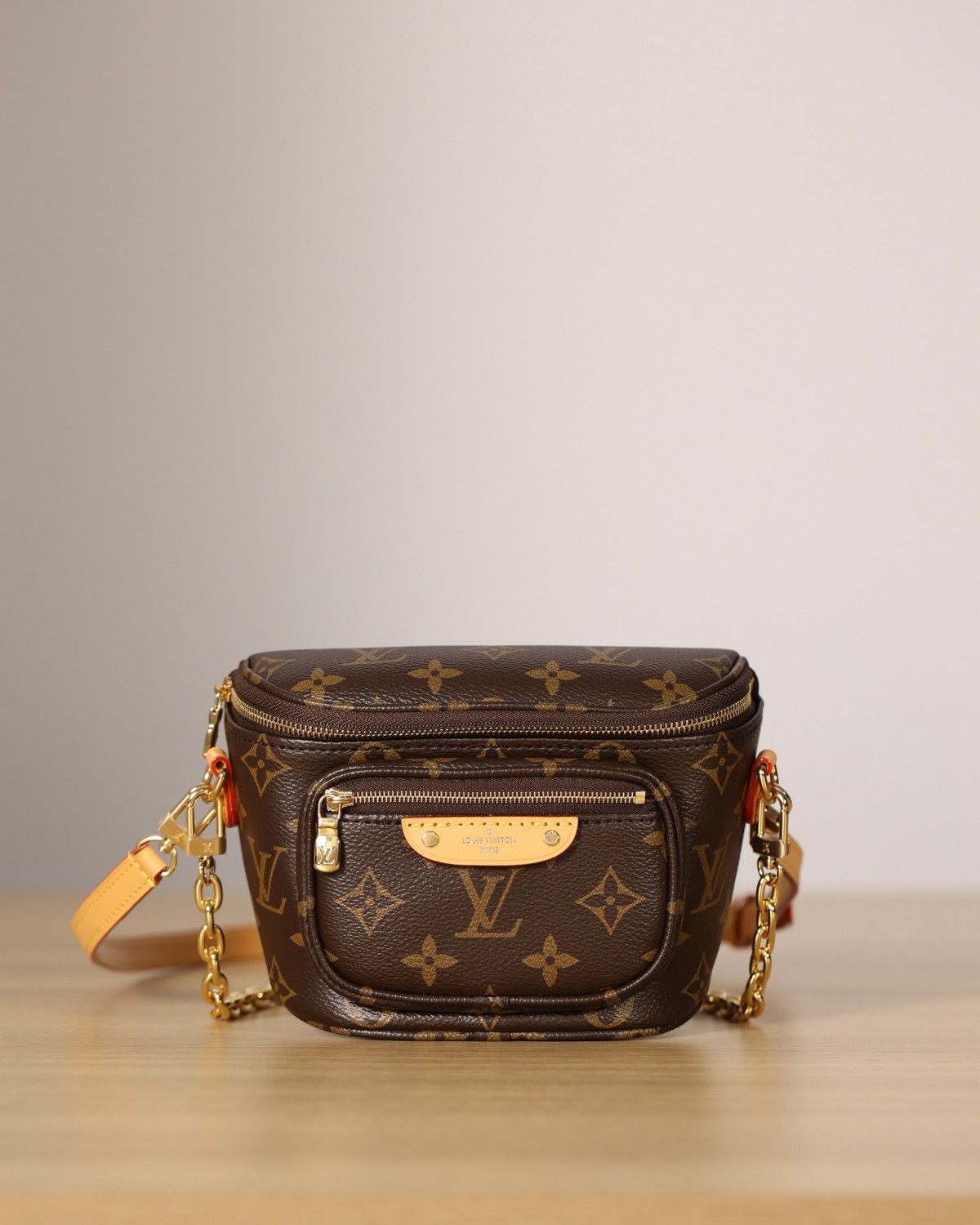 Shebag Super replica Louis Vuitton M82335 MINI BUMBAG bag review (2025 July updated)-Best Quality Fake designer Bag Review, Replica designer bag ru Shebag Super replica Louis Vuitton M82335 MINI BUMBAG bag review (2025 July updated)-Best Quality Fake designer Bag Review, Replica designer bag ru
