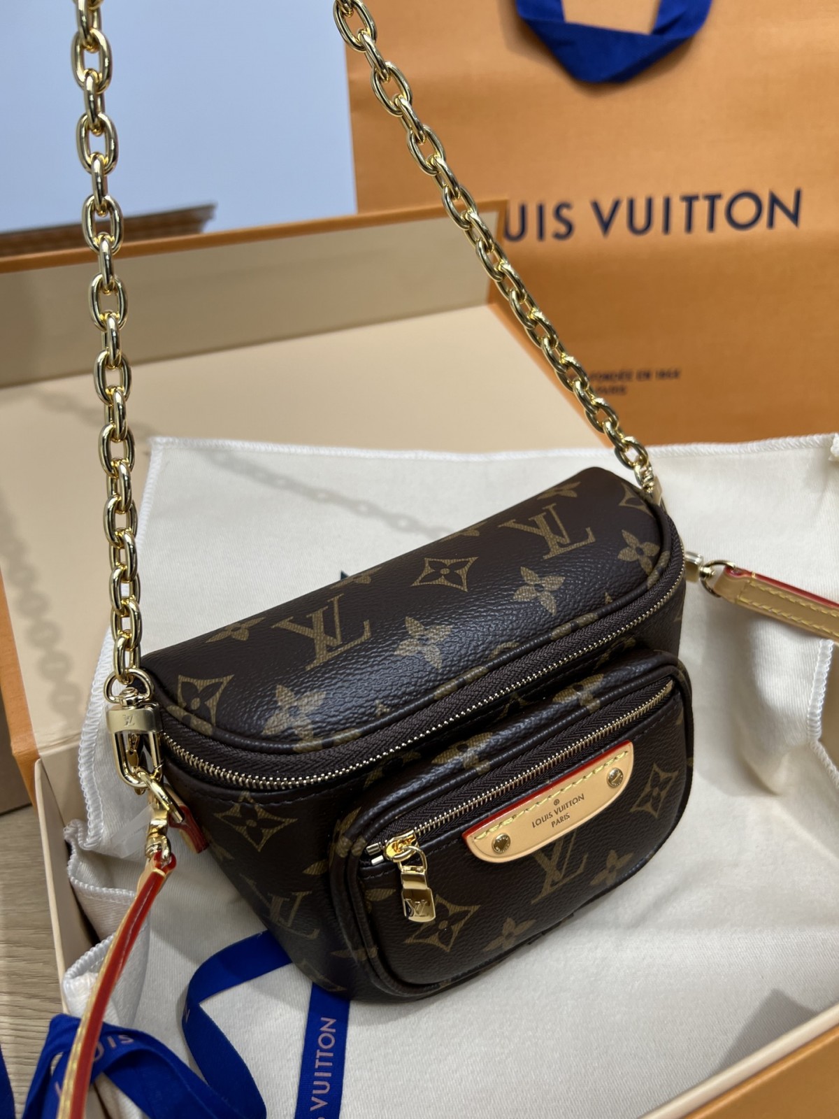 Shebag Super replica Louis Vuitton M82335 MINI BUMBAG bag review (2025 July updated)-Best Quality Fake designer Bag Review, Replica designer bag ru Shebag Super replica Louis Vuitton M82335 MINI BUMBAG bag review (2025 July updated)-Best Quality Fake designer Bag Review, Replica designer bag ru