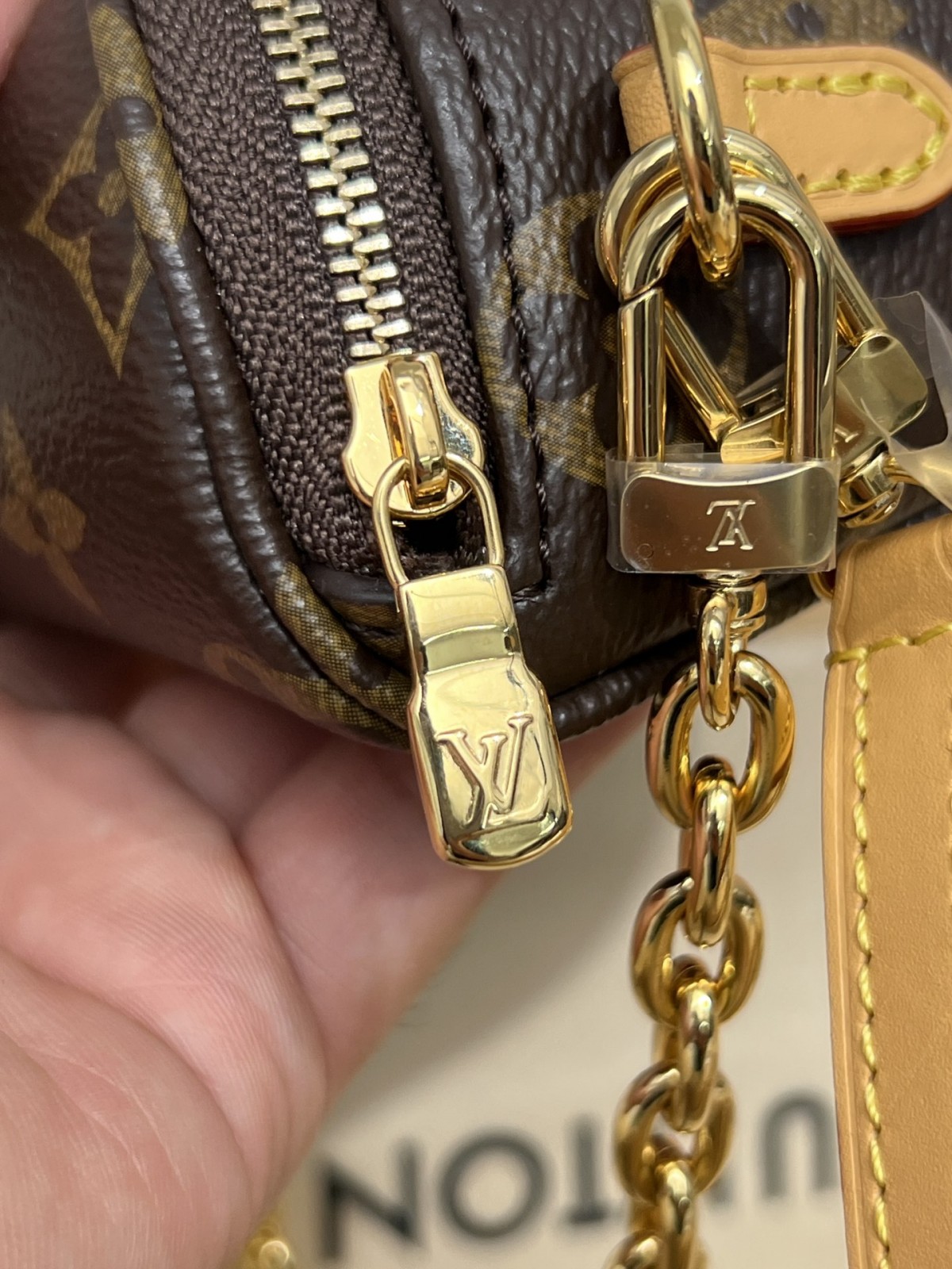 Shebag Super replica Louis Vuitton M82335 MINI BUMBAG bag review (2025 July updated)-Best Quality Fake designer Bag Review, Replica designer bag ru Shebag Super replica Louis Vuitton M82335 MINI BUMBAG bag review (2025 July updated)-Best Quality Fake designer Bag Review, Replica designer bag ru